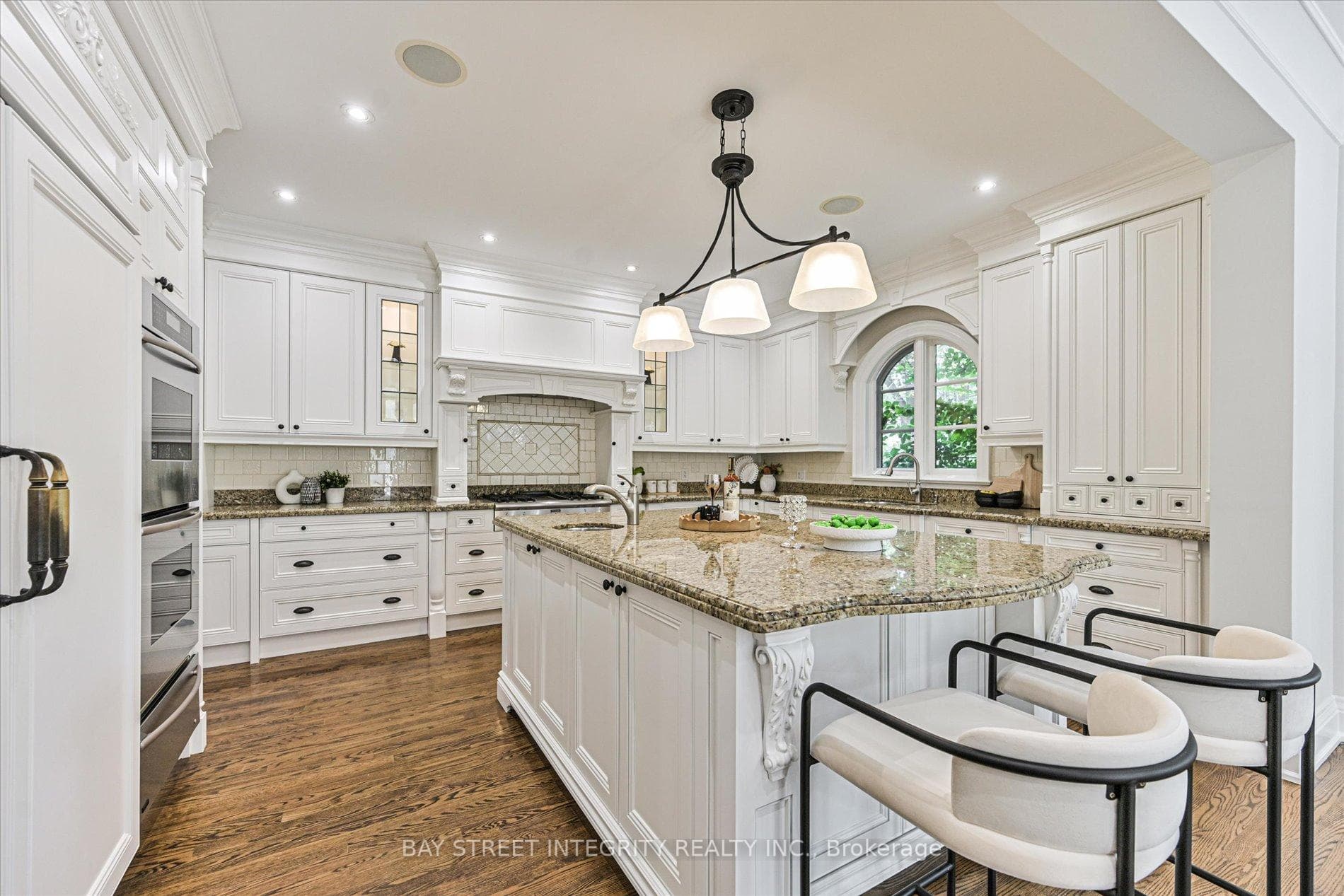 189 Gordon Road photo 16