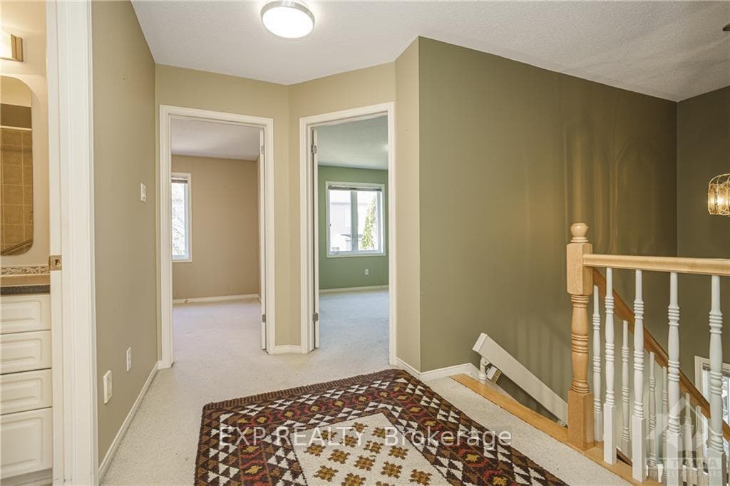 112 GROVEMONT Drive photo 17
