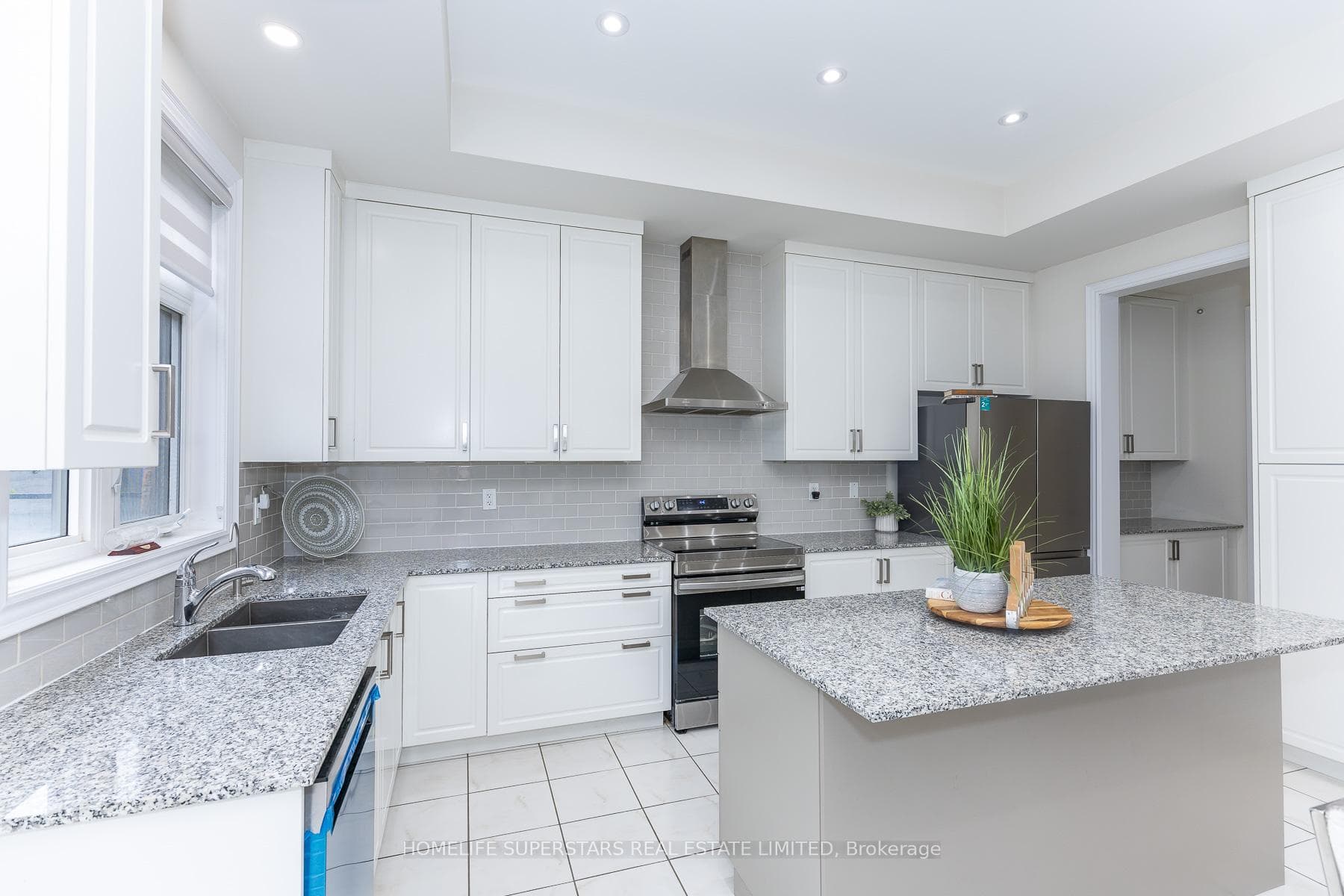 1188 Stag Hollow photo 21