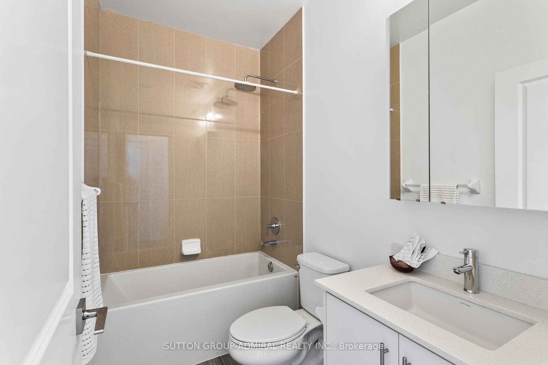 75 Oneida Crescent Unit 904 photo 27