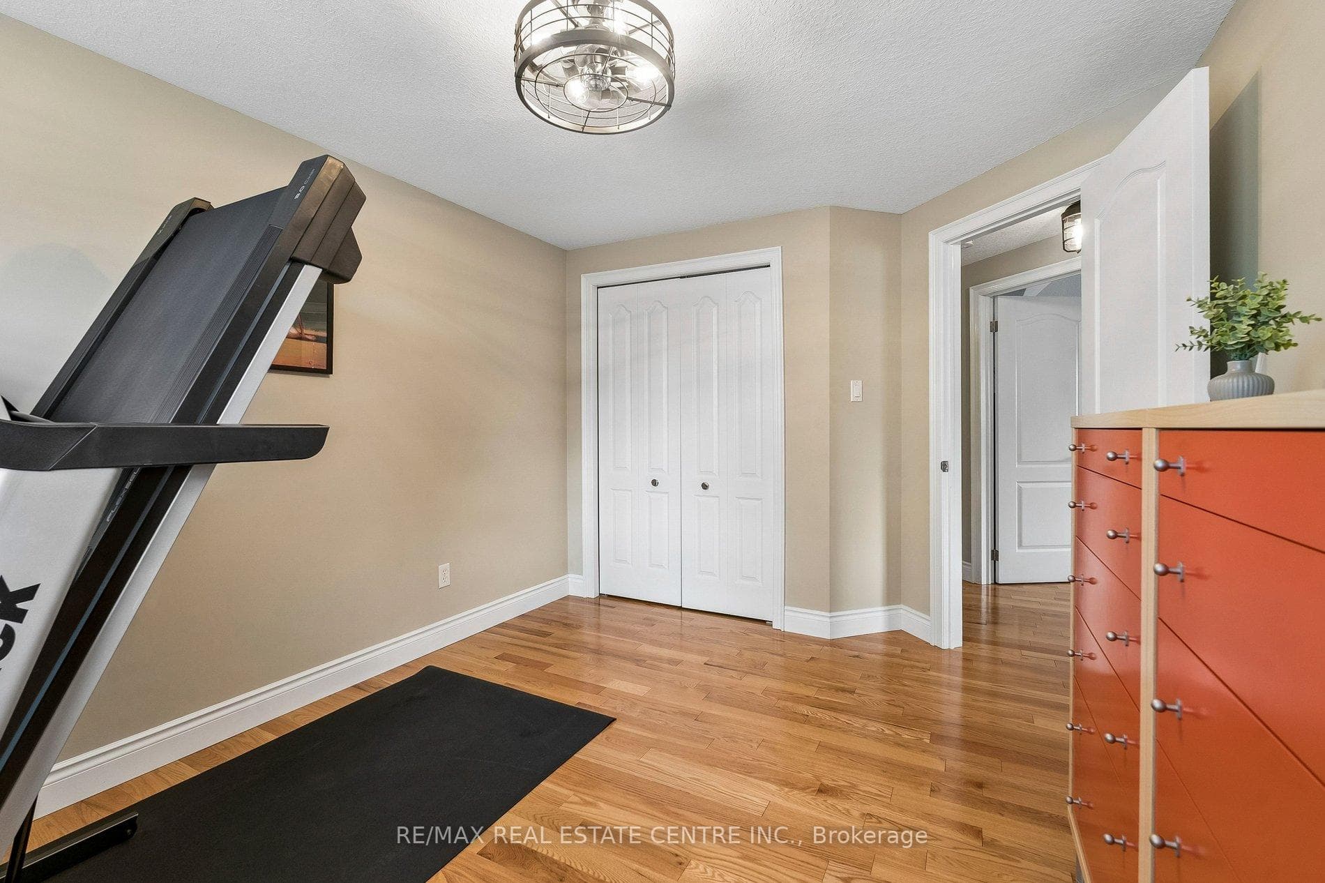 704 Russel Court photo 31