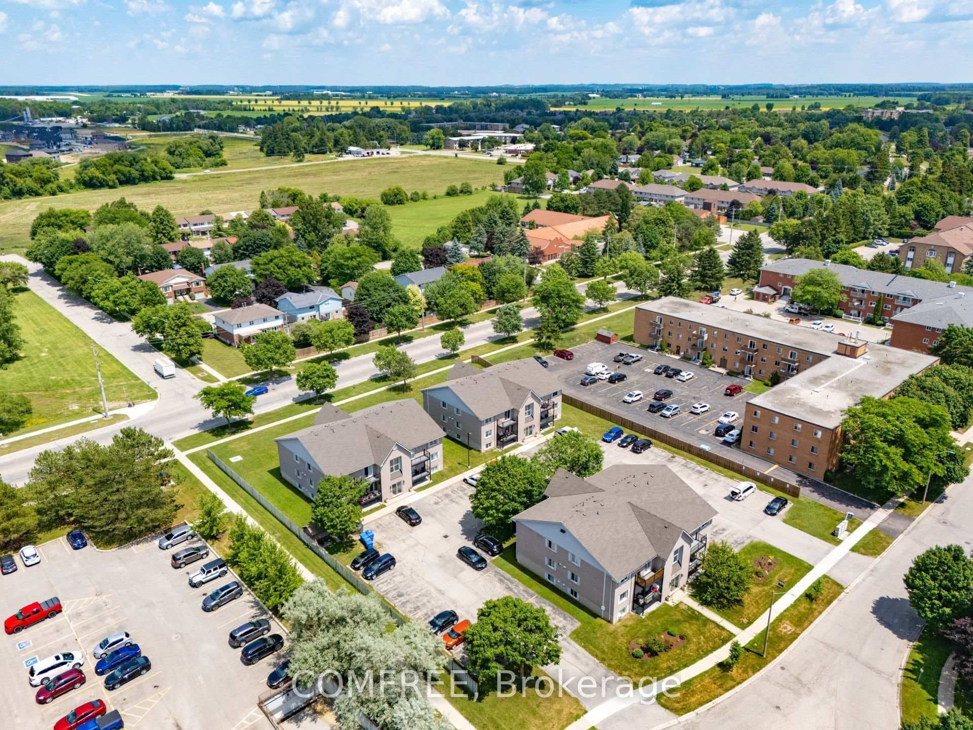 50 Campbell Court Unit 201 photo 17