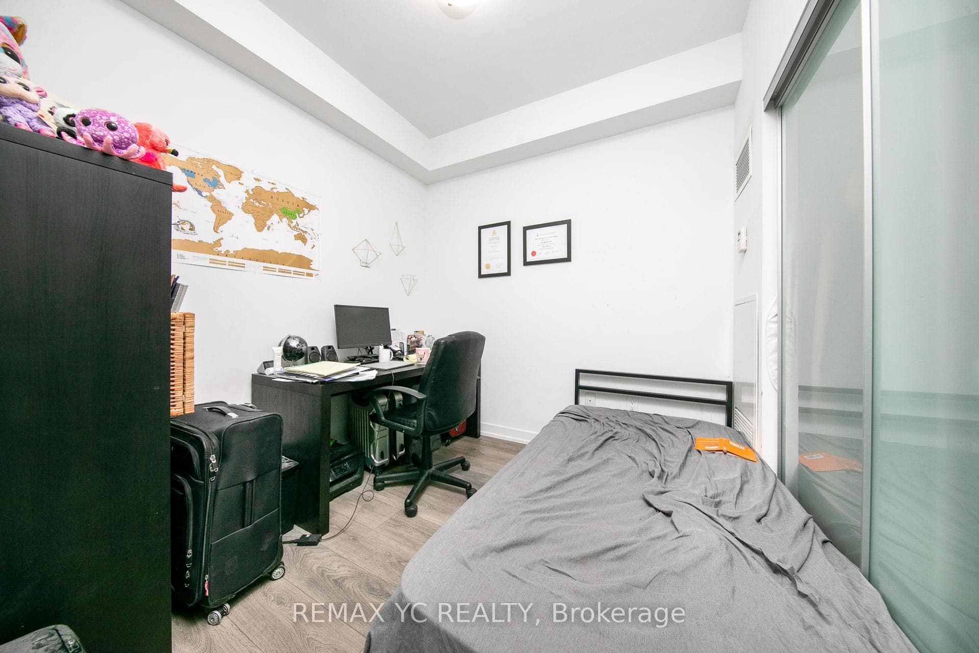 426 University Avenue Unit 2610 photo 8