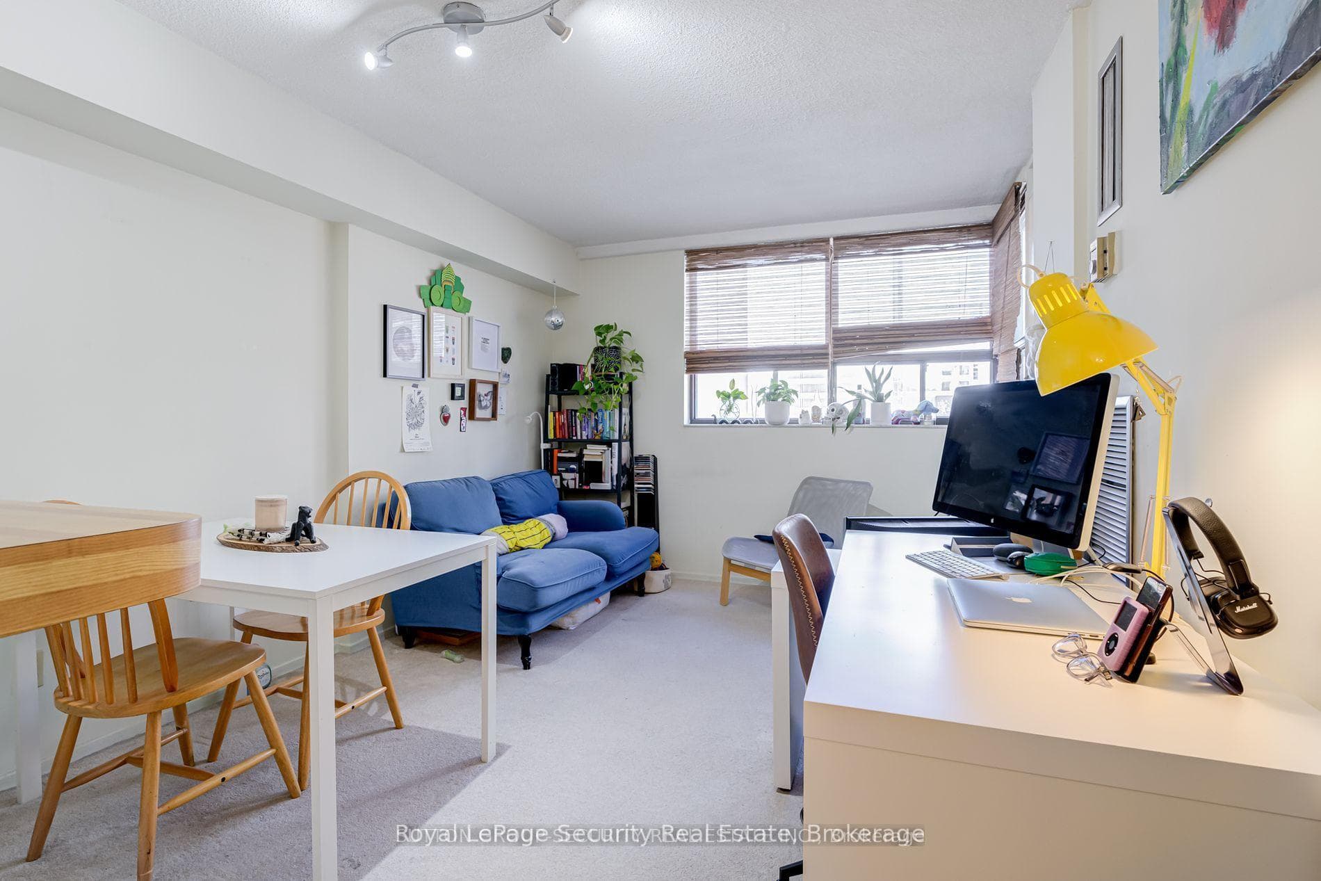 105 McCaul Street Unit 808 photo 10