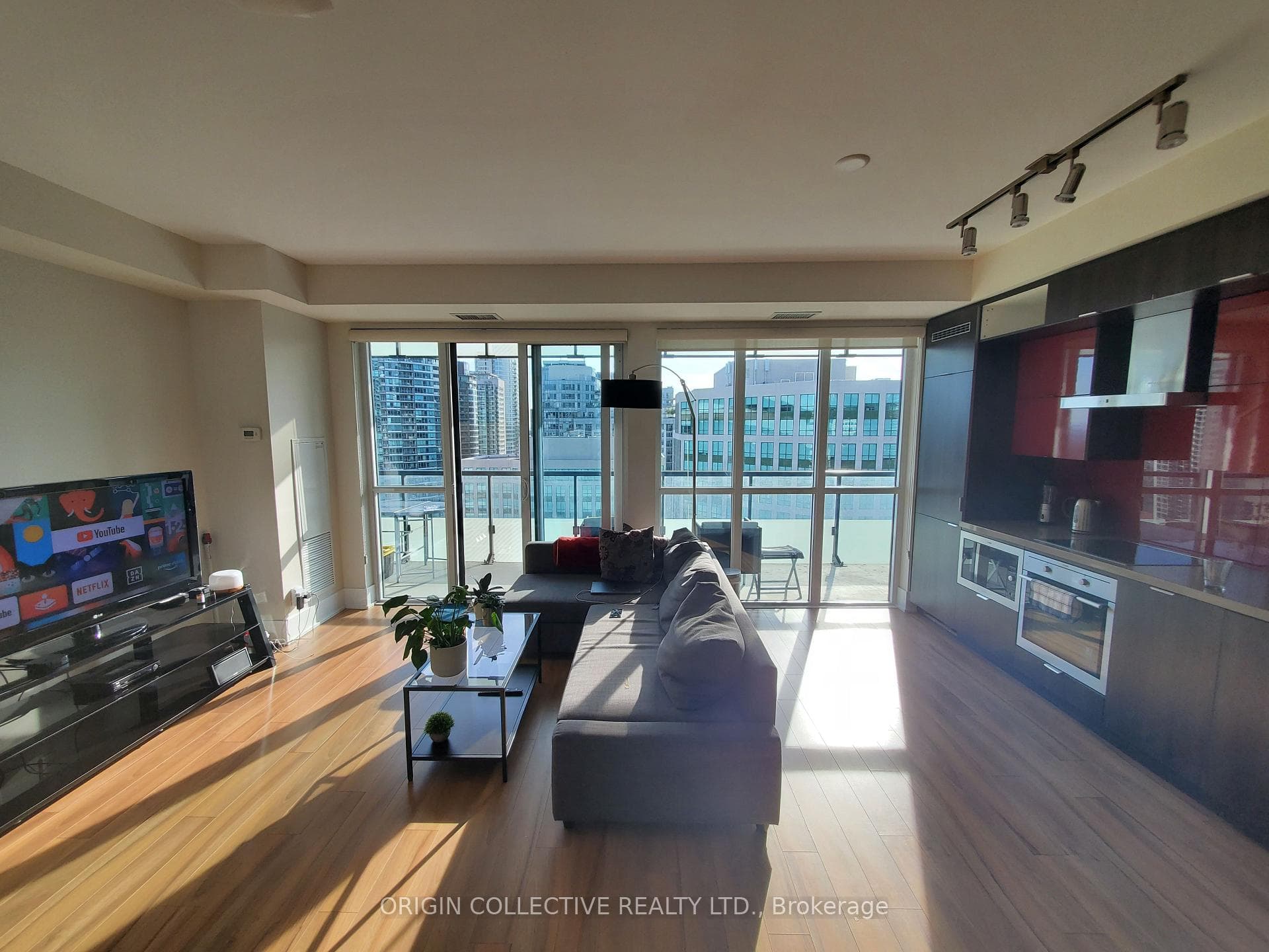 300 Front Street Unit 1803 photo 4