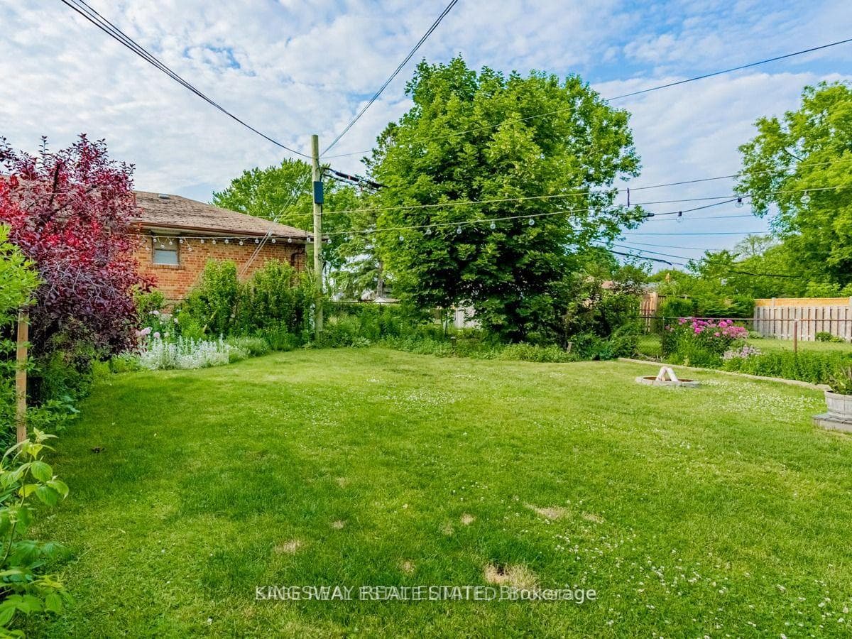 42 Fordwich Crescent photo 33