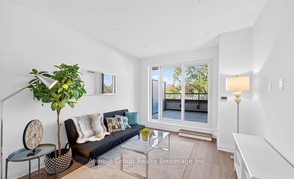 700 Sheppard Avenue Unit 211 photo 7