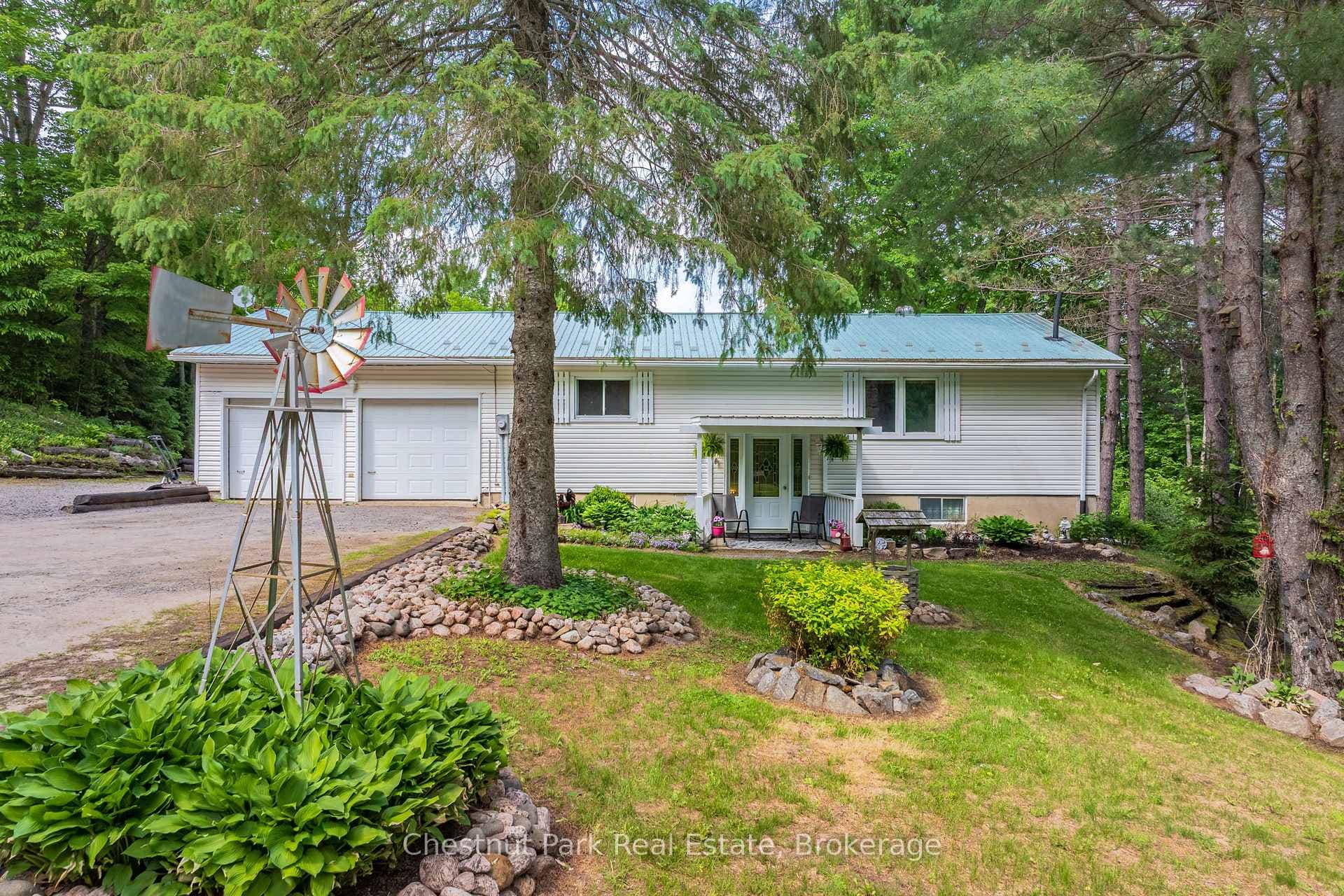 379 Gables Road photo 4