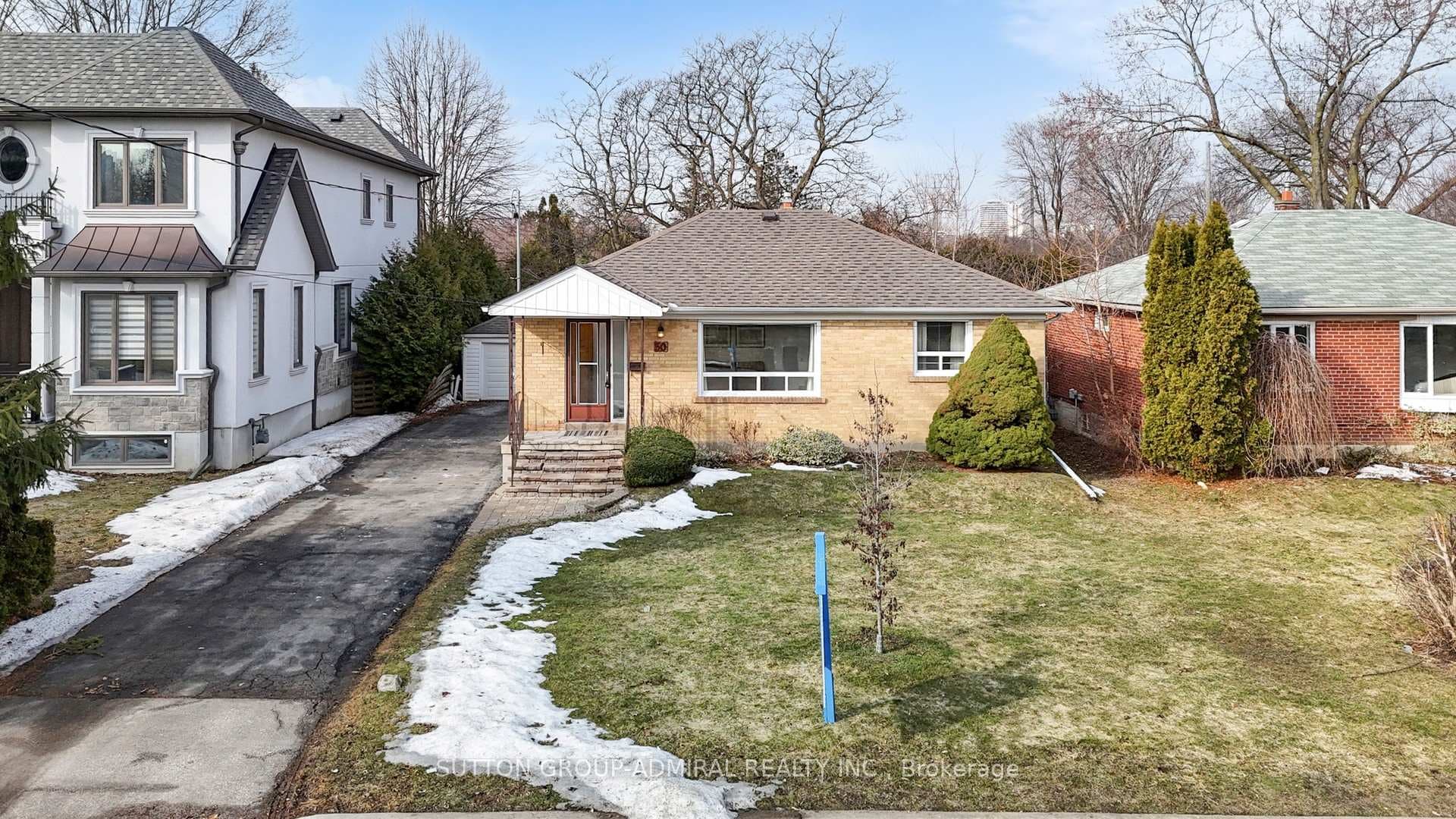 50 Altamont Road photo 2