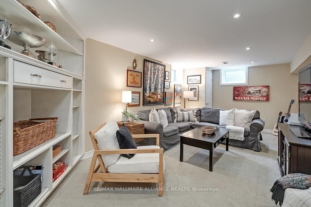 565 Patricia Drive photo 29