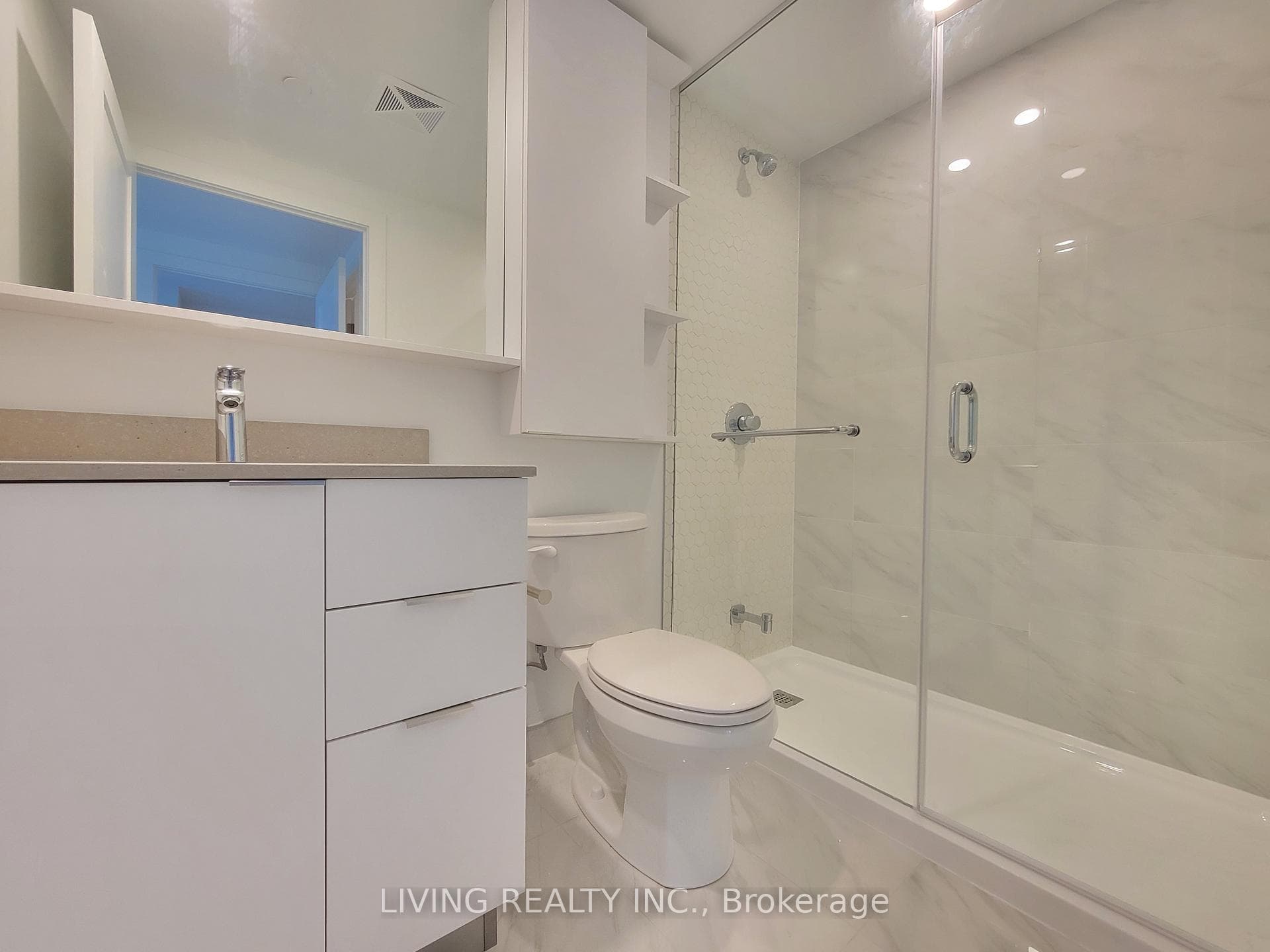 8 Cedarland Drive Unit 1802 photo 8