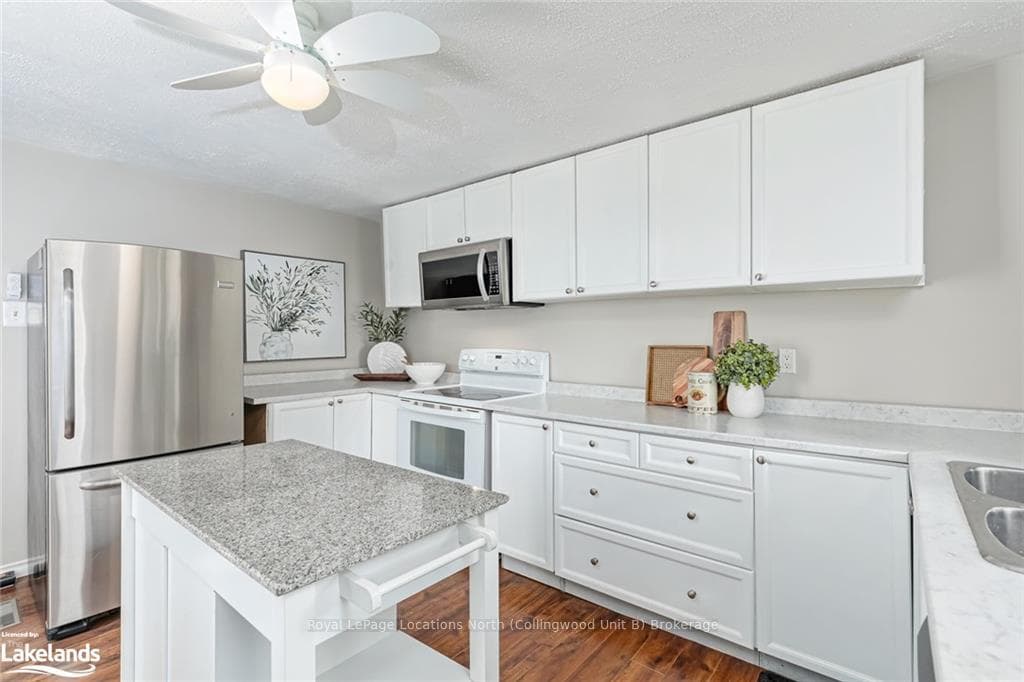 159 SYKES Street photo 16
