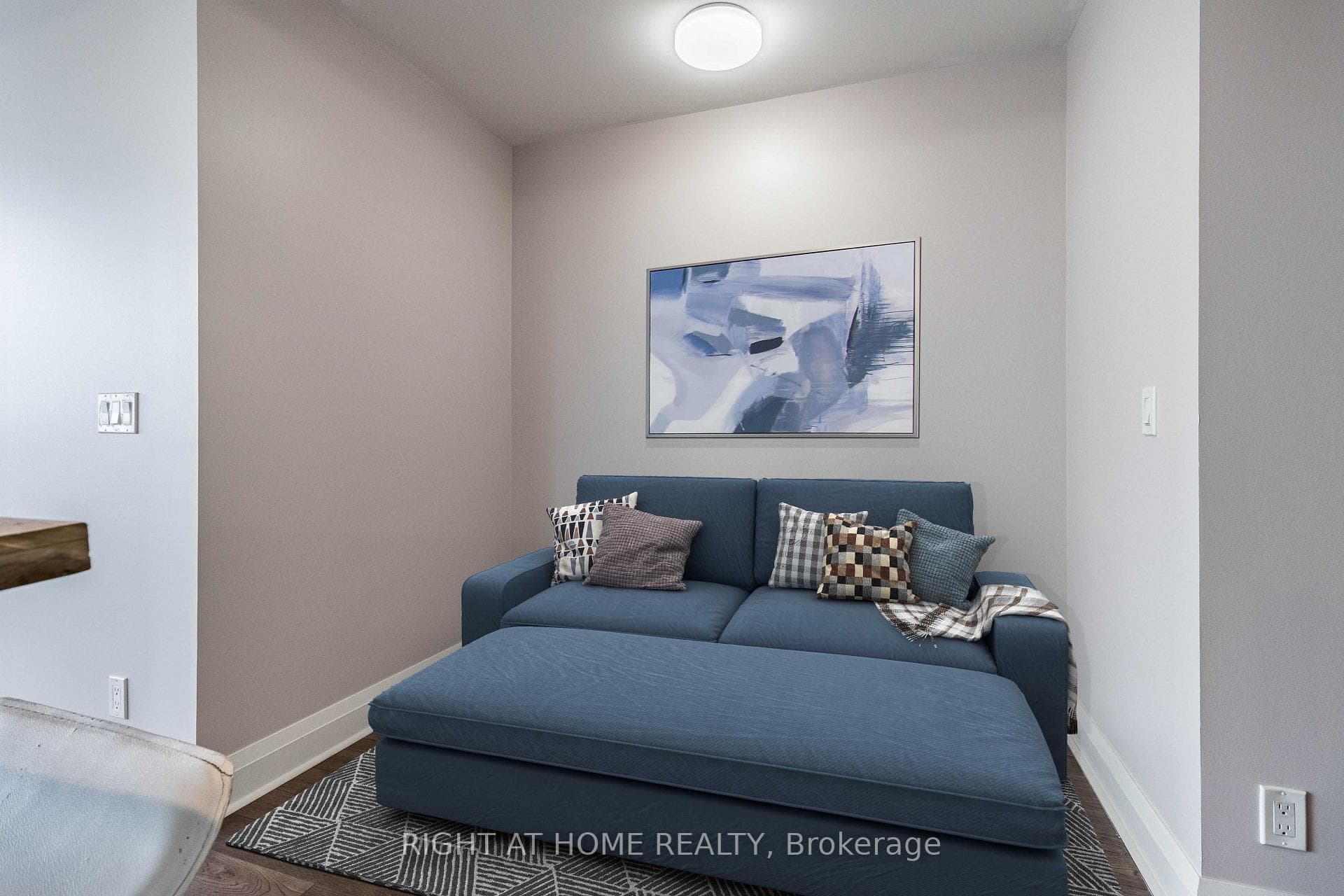17 Zorra Street Unit 903 photo 26