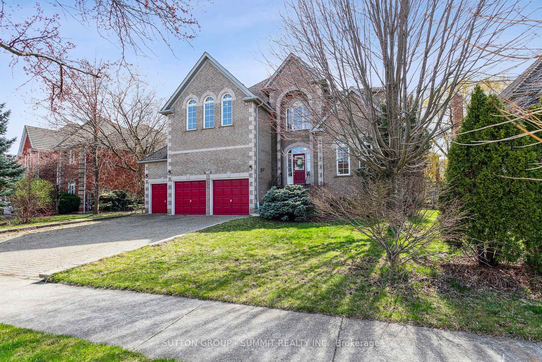 5248 FOREST RIDGE Drive photo 2
