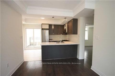 3083 Cawthra Road Unit 23 photo 1