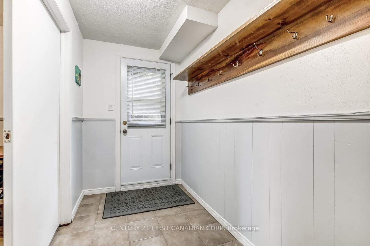 440 Castlegrove Boulevard photo 19