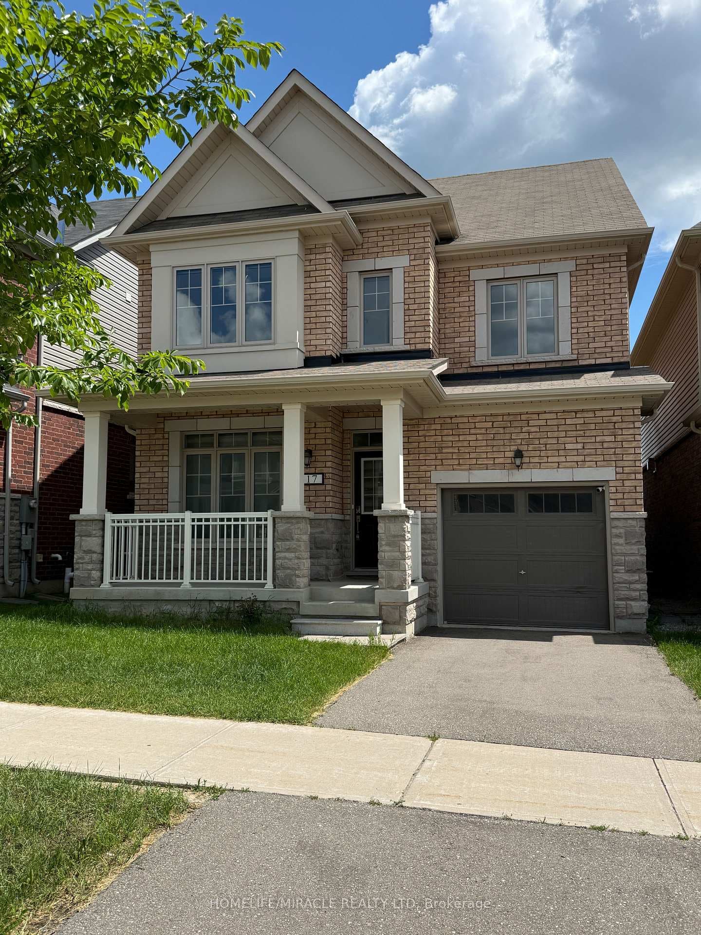17 Casserley Crescent photo 4