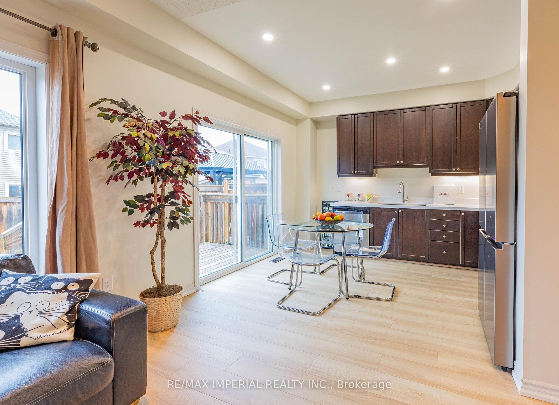 10 Sandgate Street photo 10