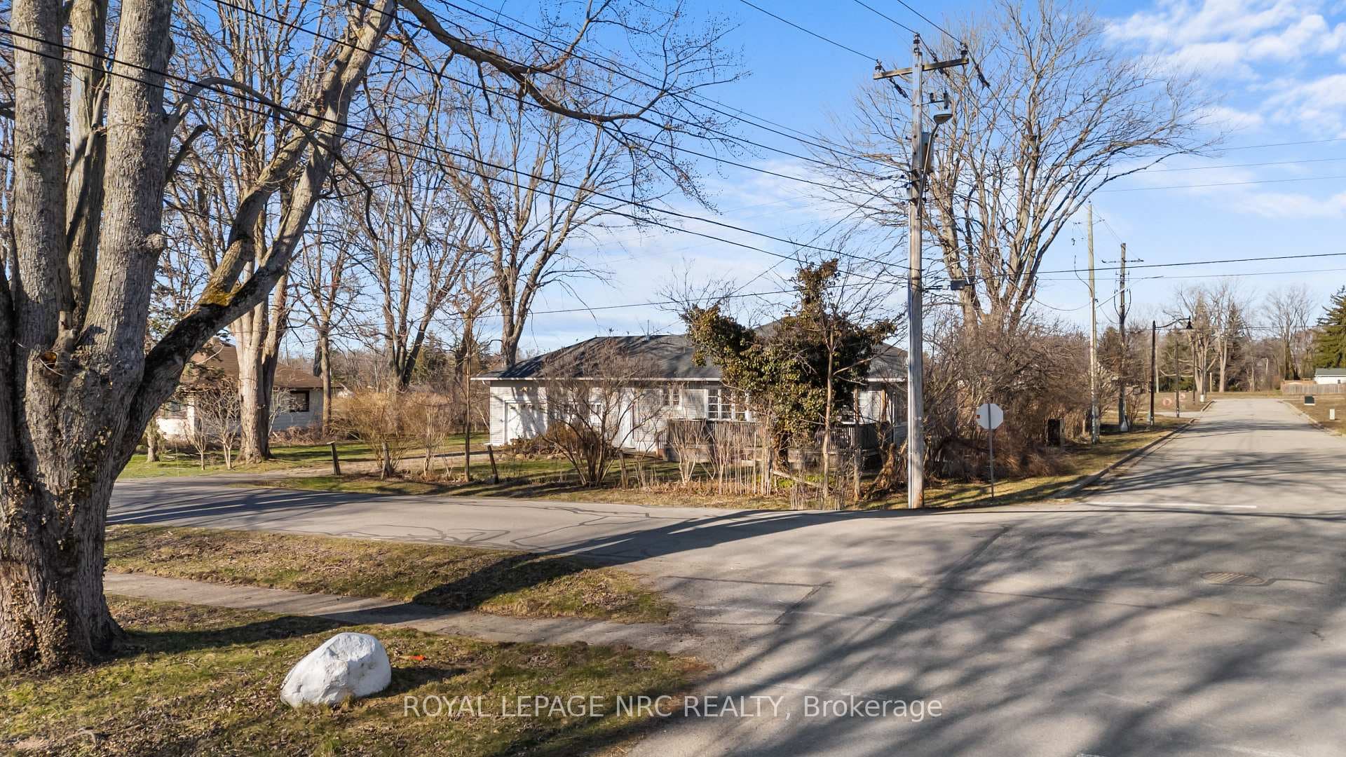 197 Elmwood Avenue photo 3