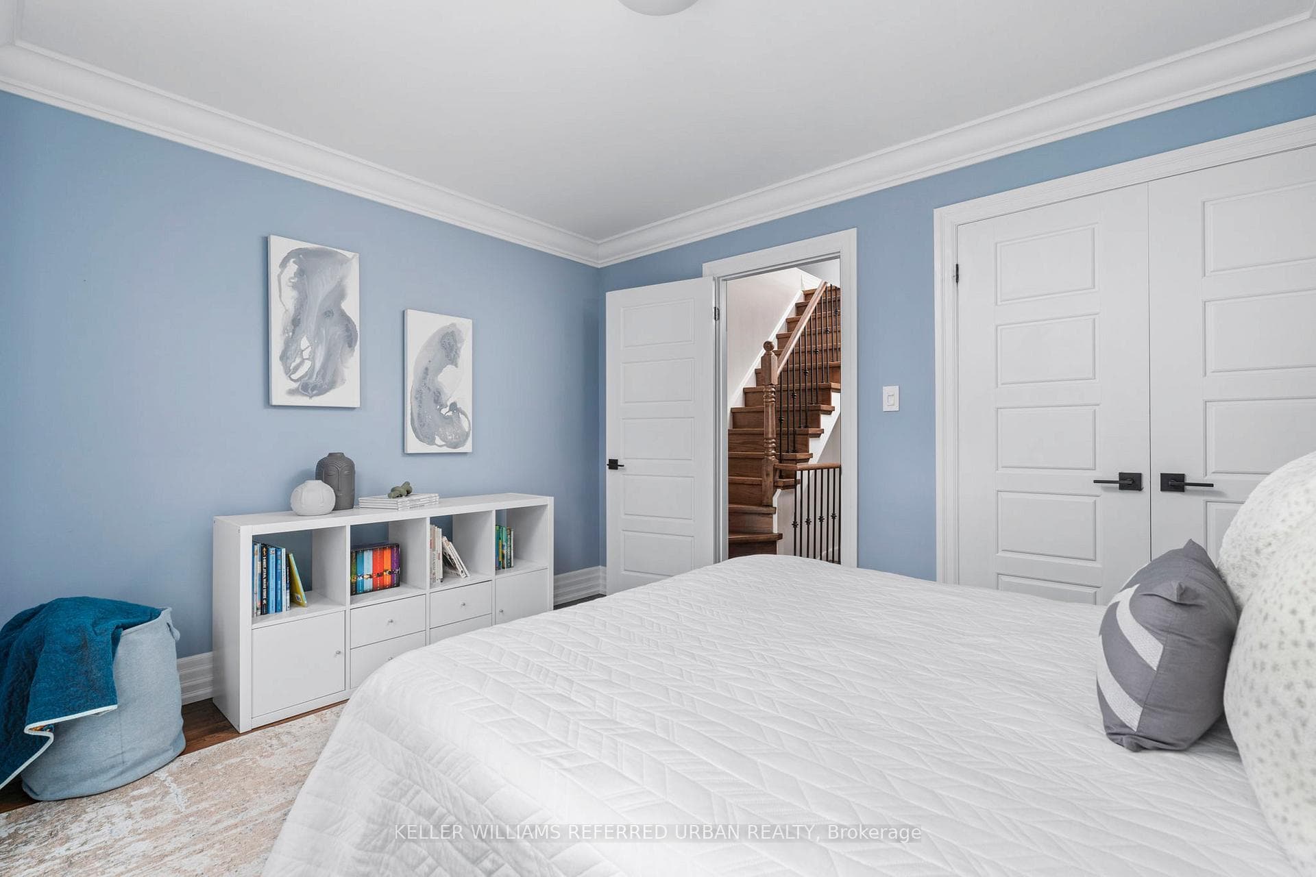 23 East York Avenue photo 22