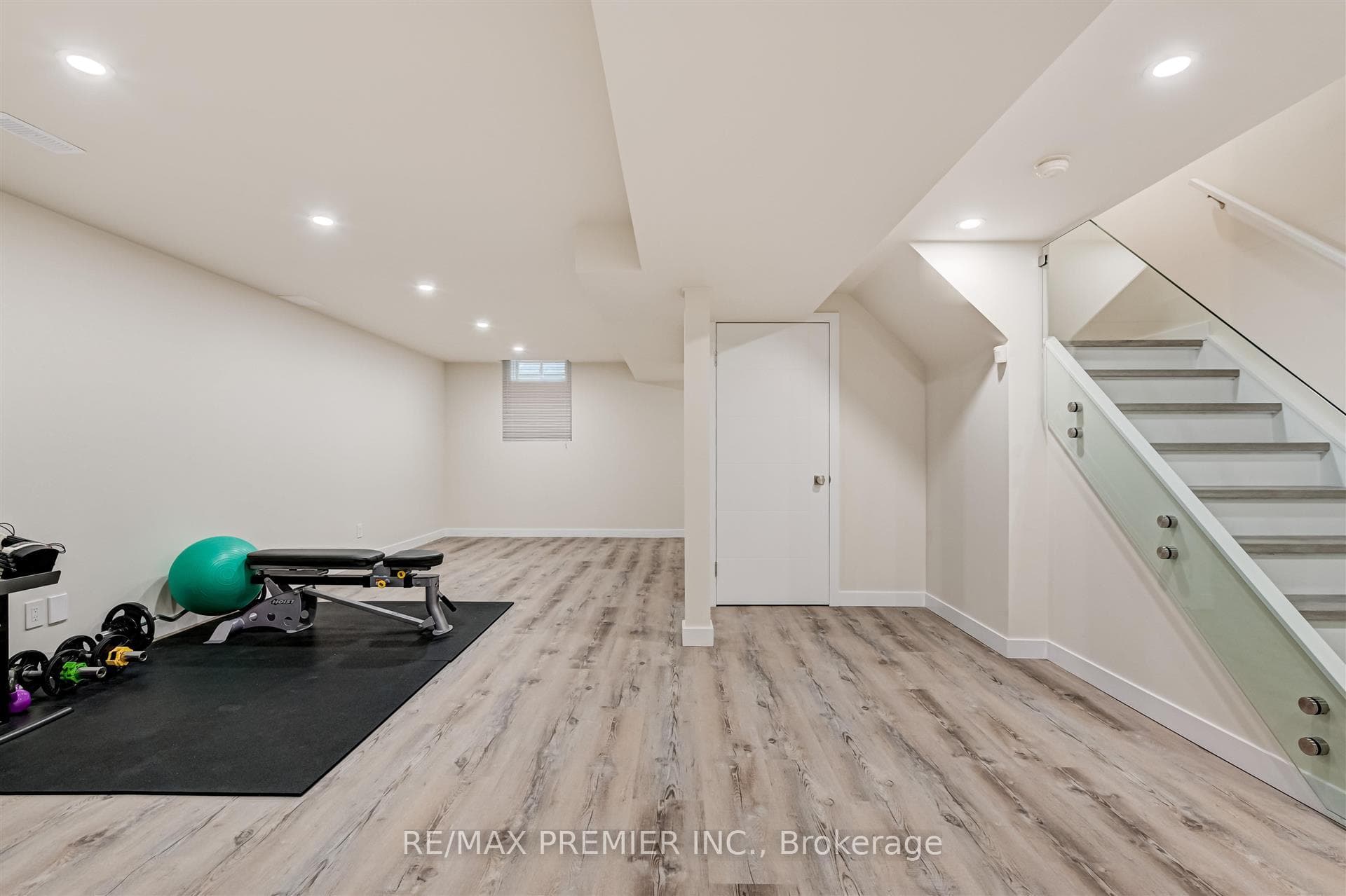 50 Villandry Crescent photo 23