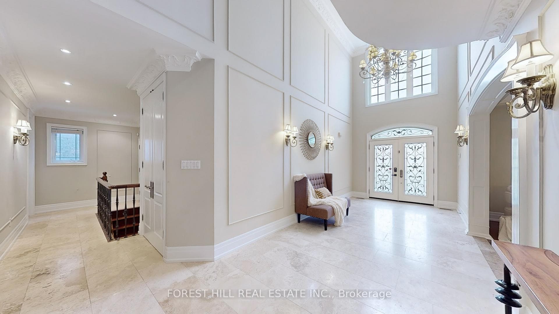 116 Arten Avenue photo 2