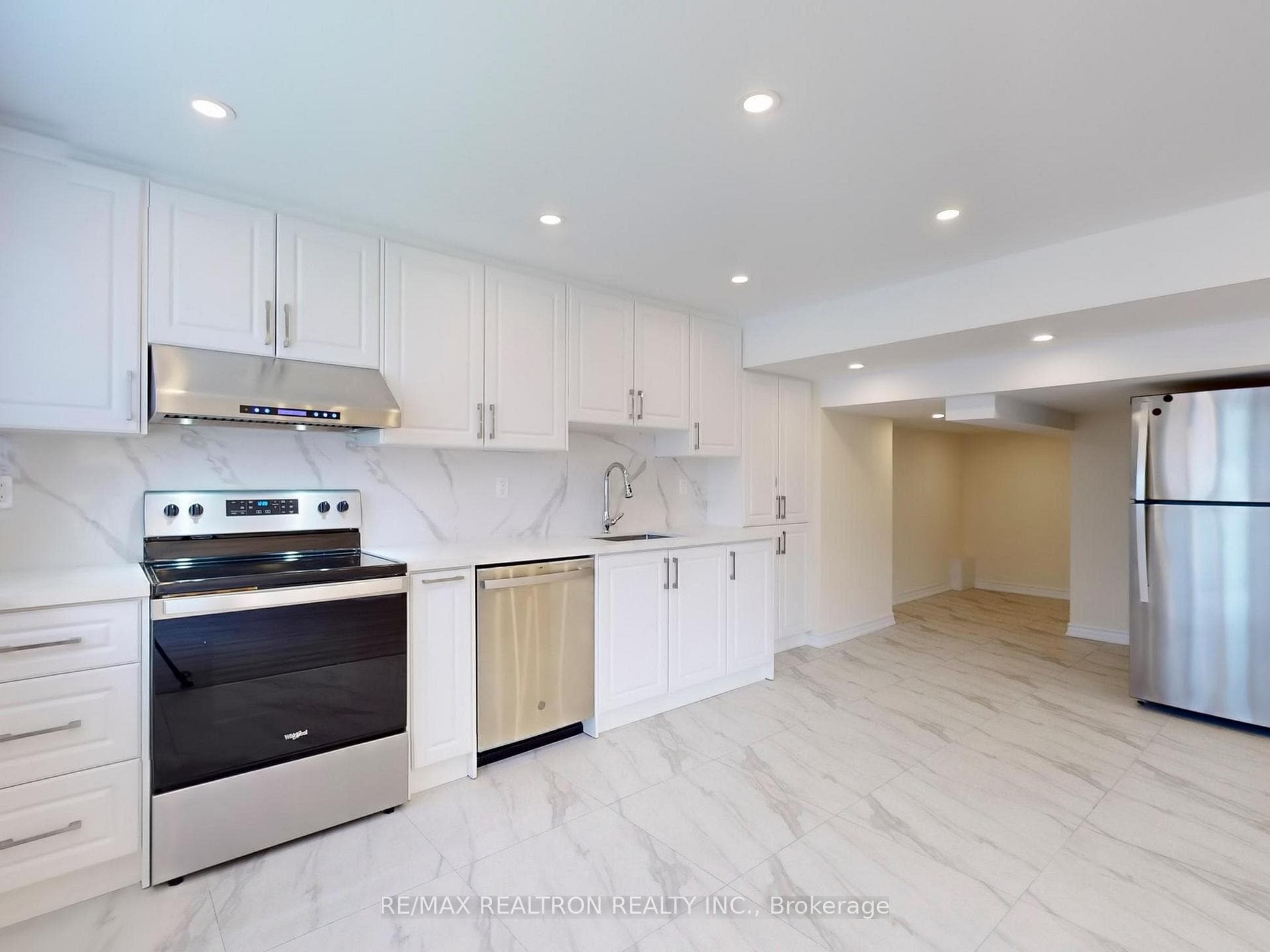 202 Danny Wheeler Boulevard Unit BSMNT photo 13