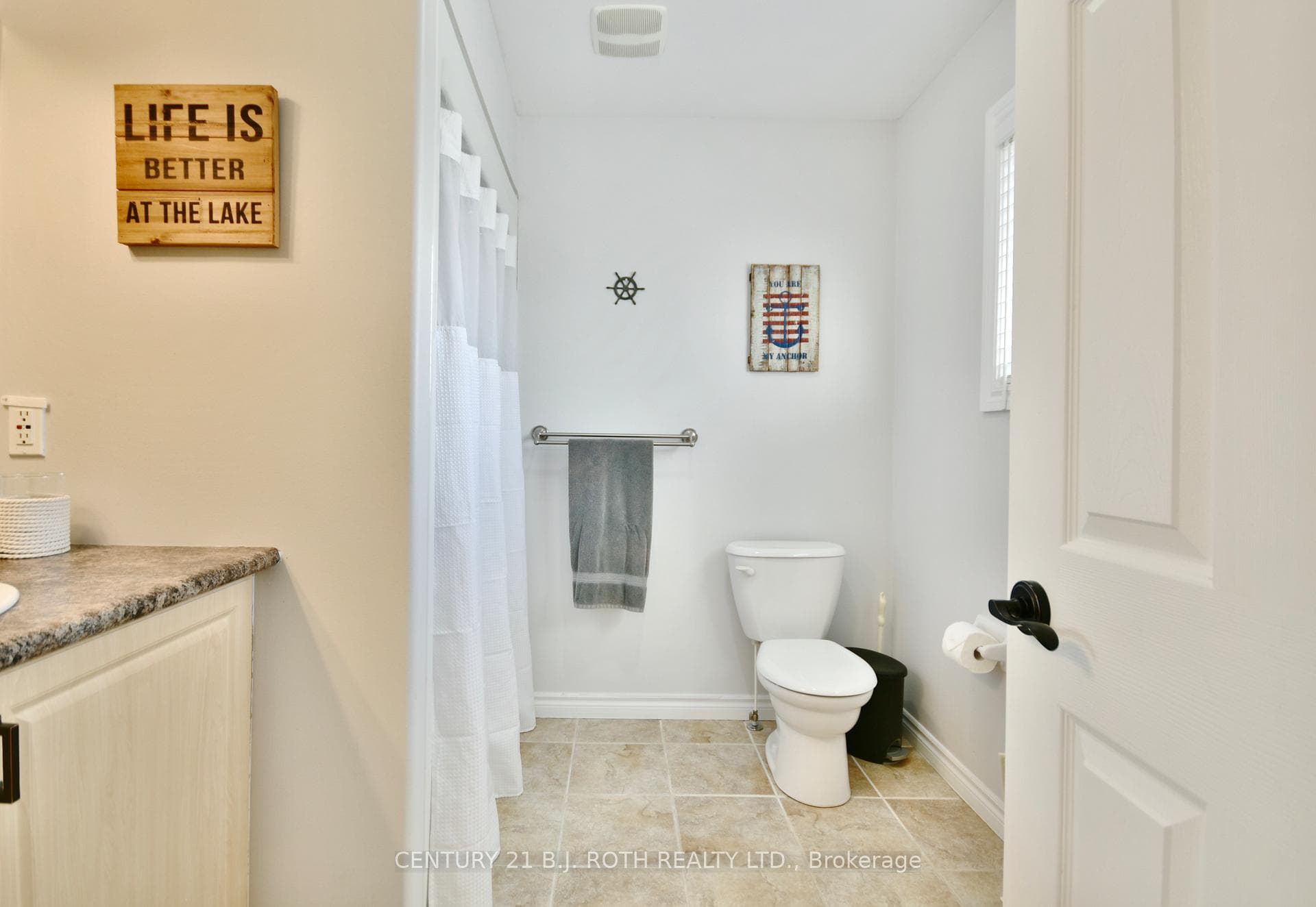276 Pringle Drive photo 19
