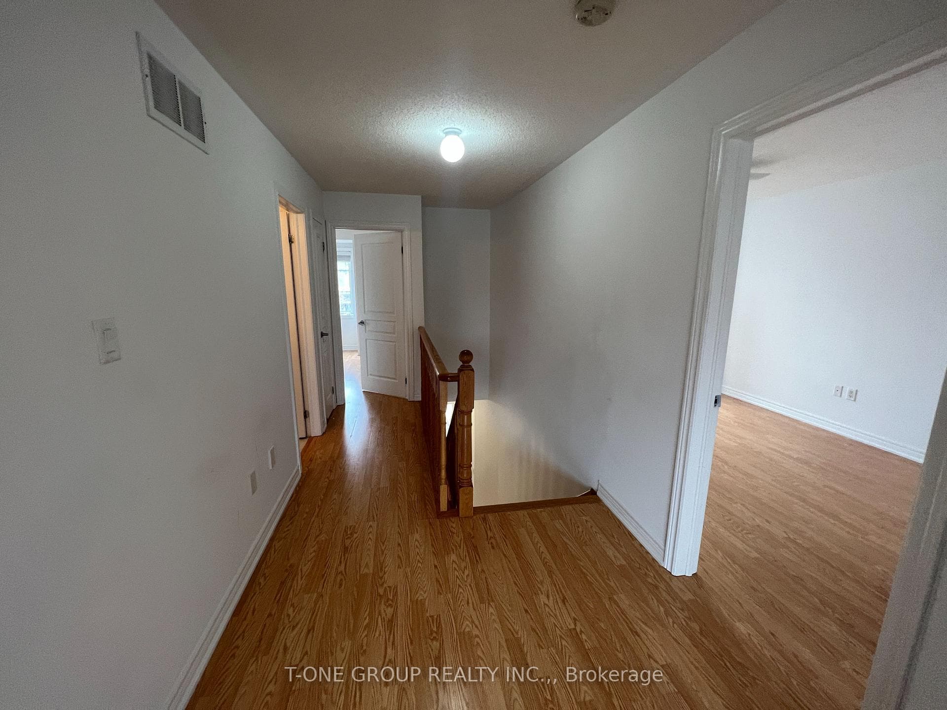 44 Brower Avenue photo 13