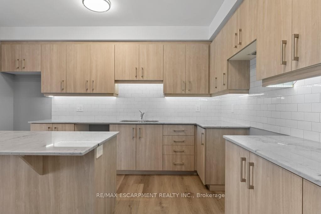 5002 King Street Unit 508 photo 16