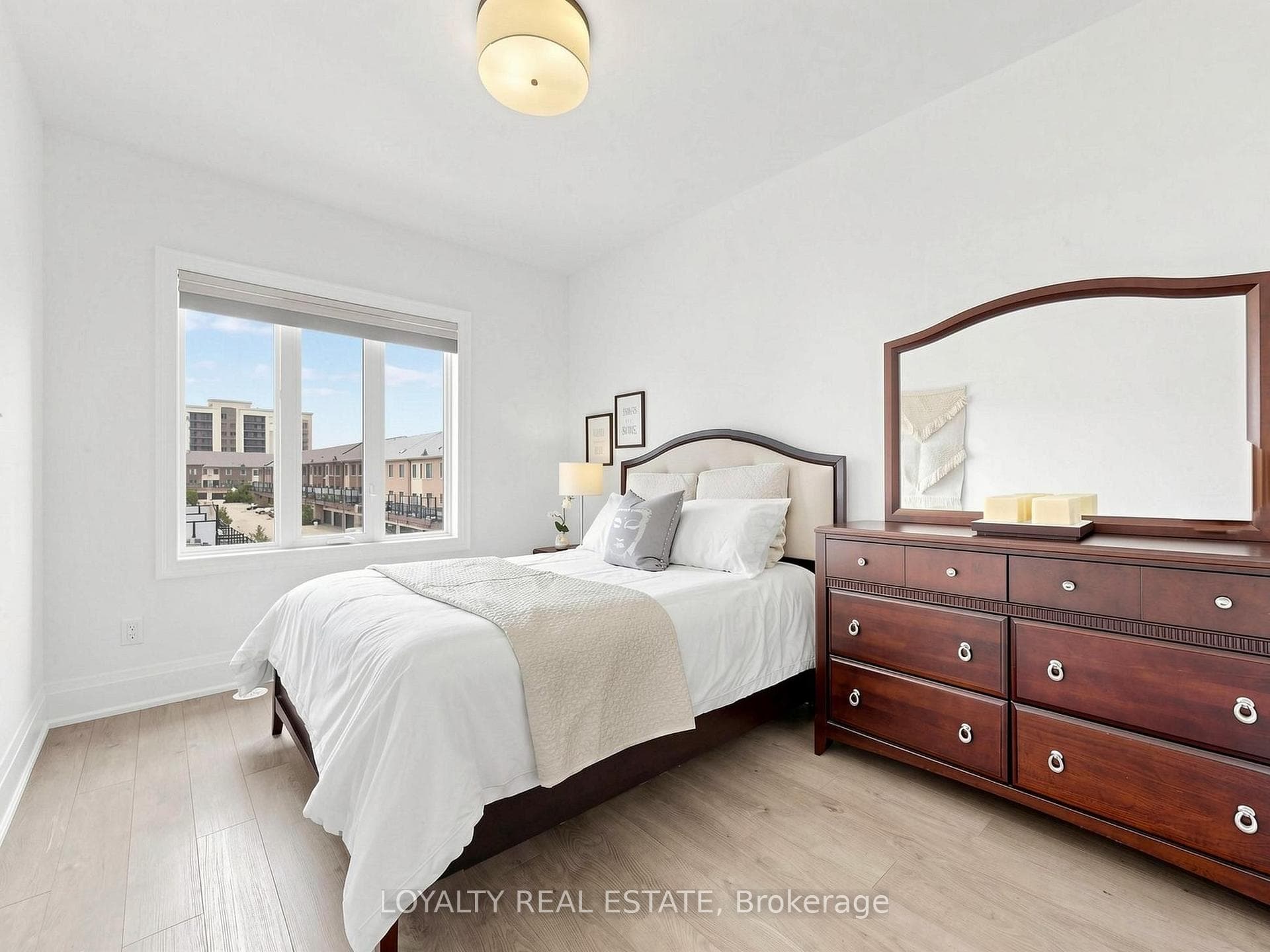 52 South Park Road photo 33