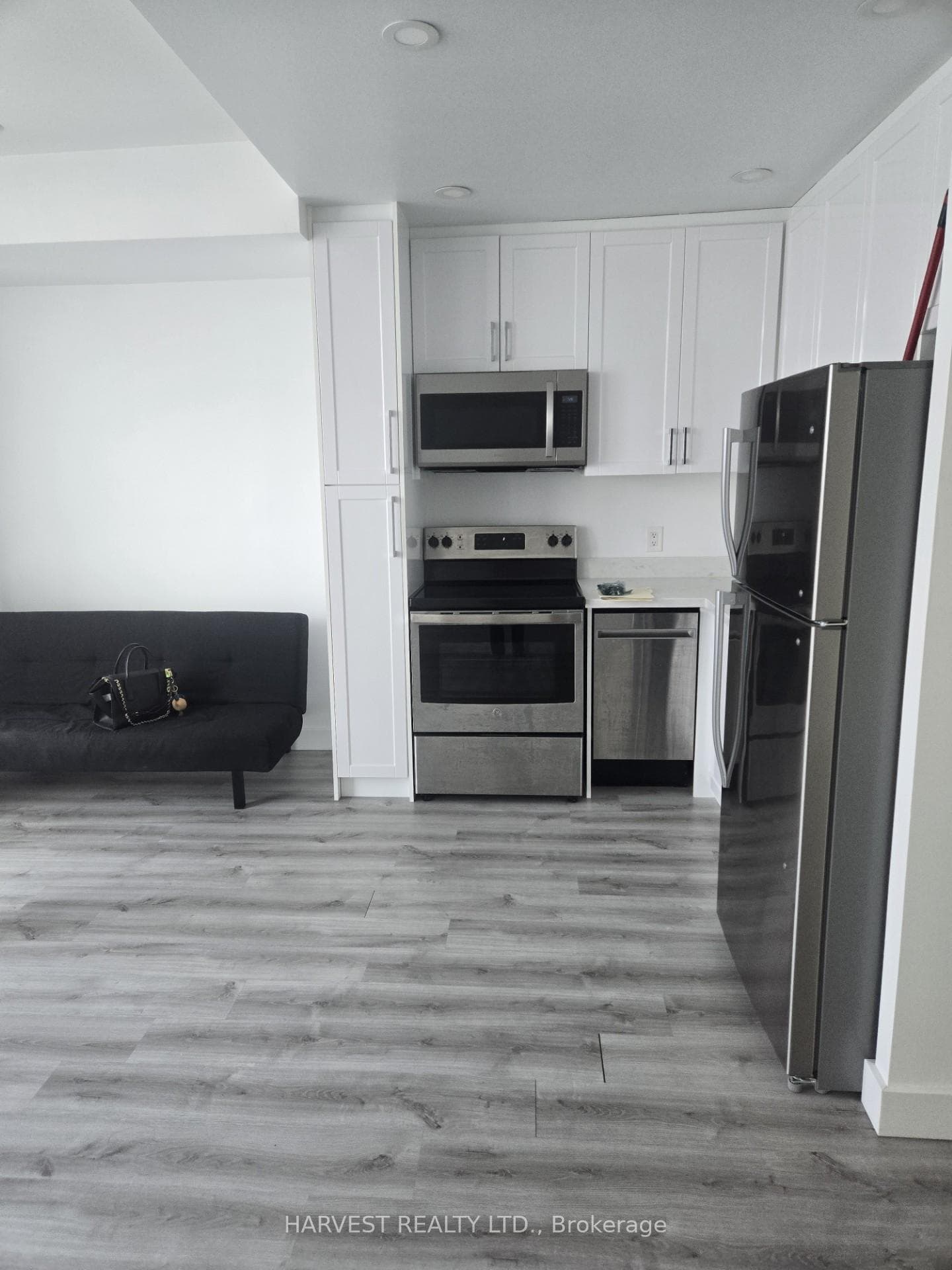 208 Queens Quay Unit 2508 photo 6