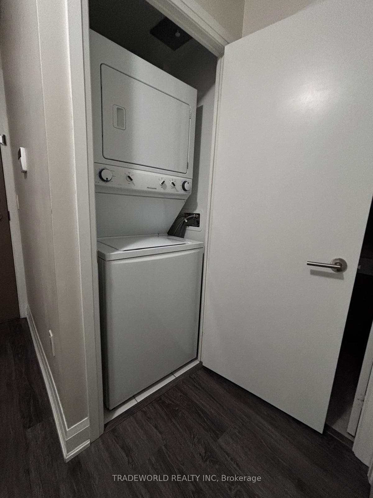 160 Vanderhoof Avenue Unit 508 photo 12