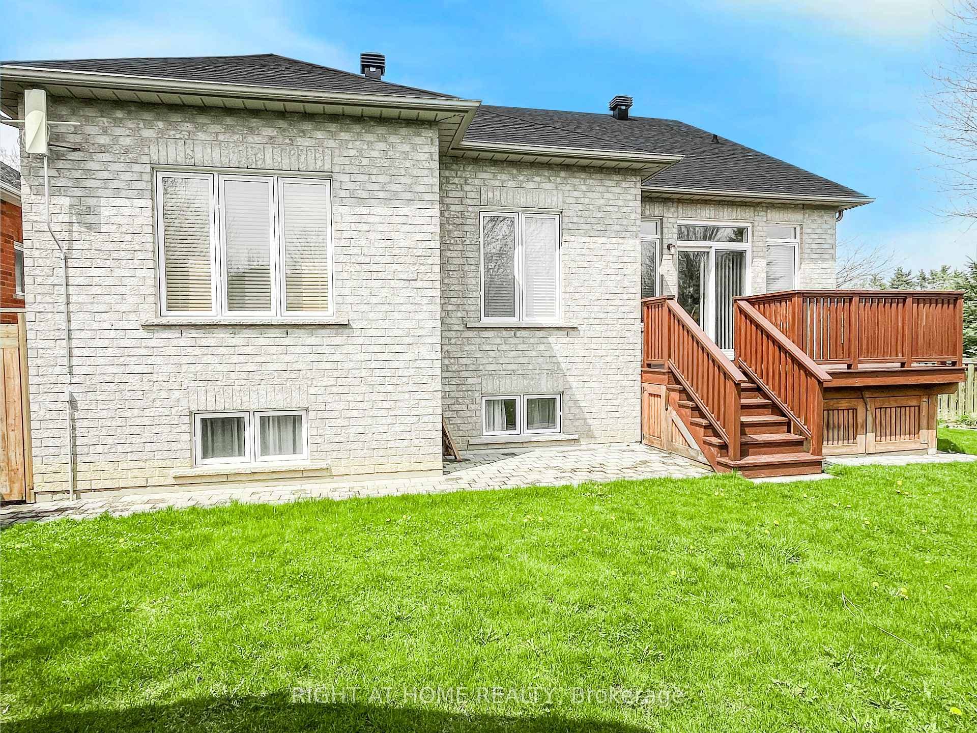 1080 Broughton Lane photo 22
