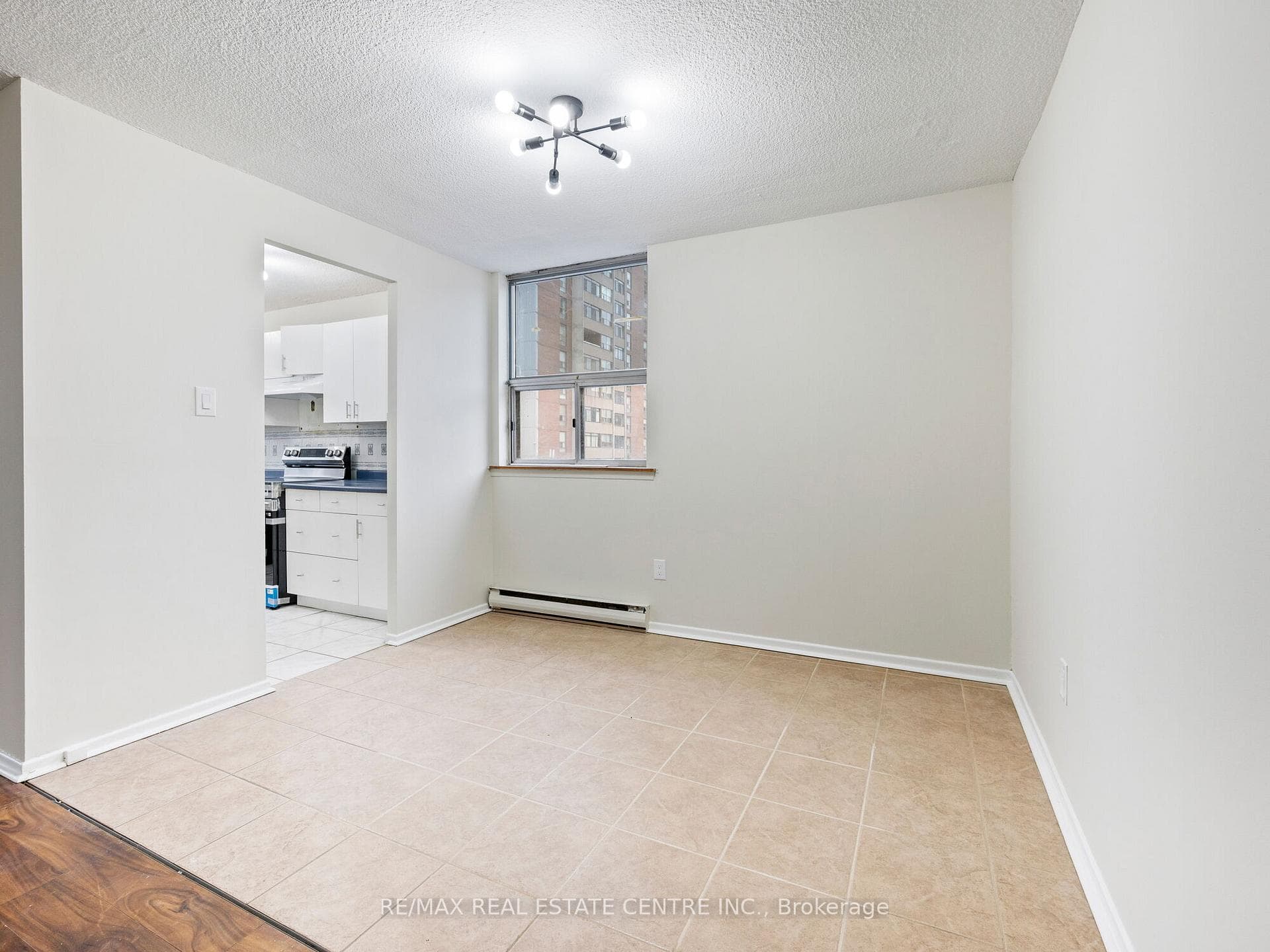 15 Kensington Road Unit 101 photo 15