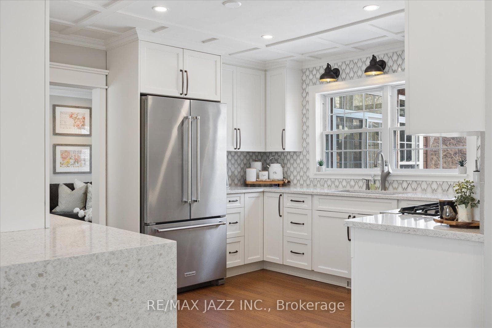 1633 Charles Street photo 10
