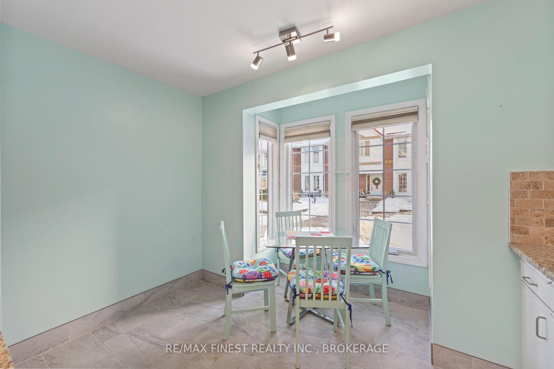 1 Place D'Armes N/A Unit 26 photo 6