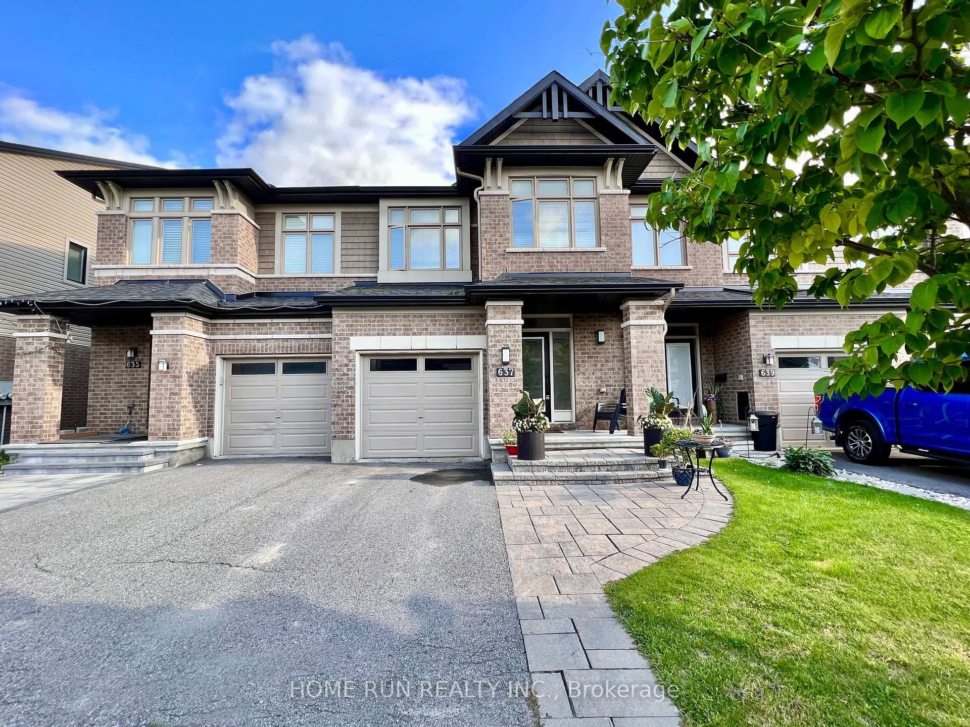 637 Tennant Way photo 1