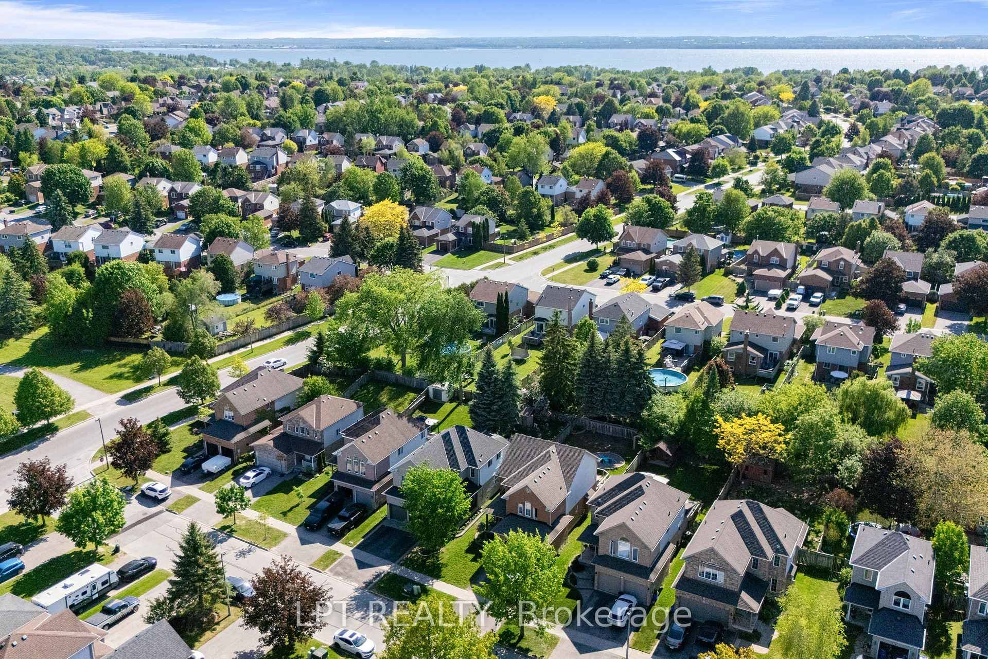 8 Burnaby Drive photo 41