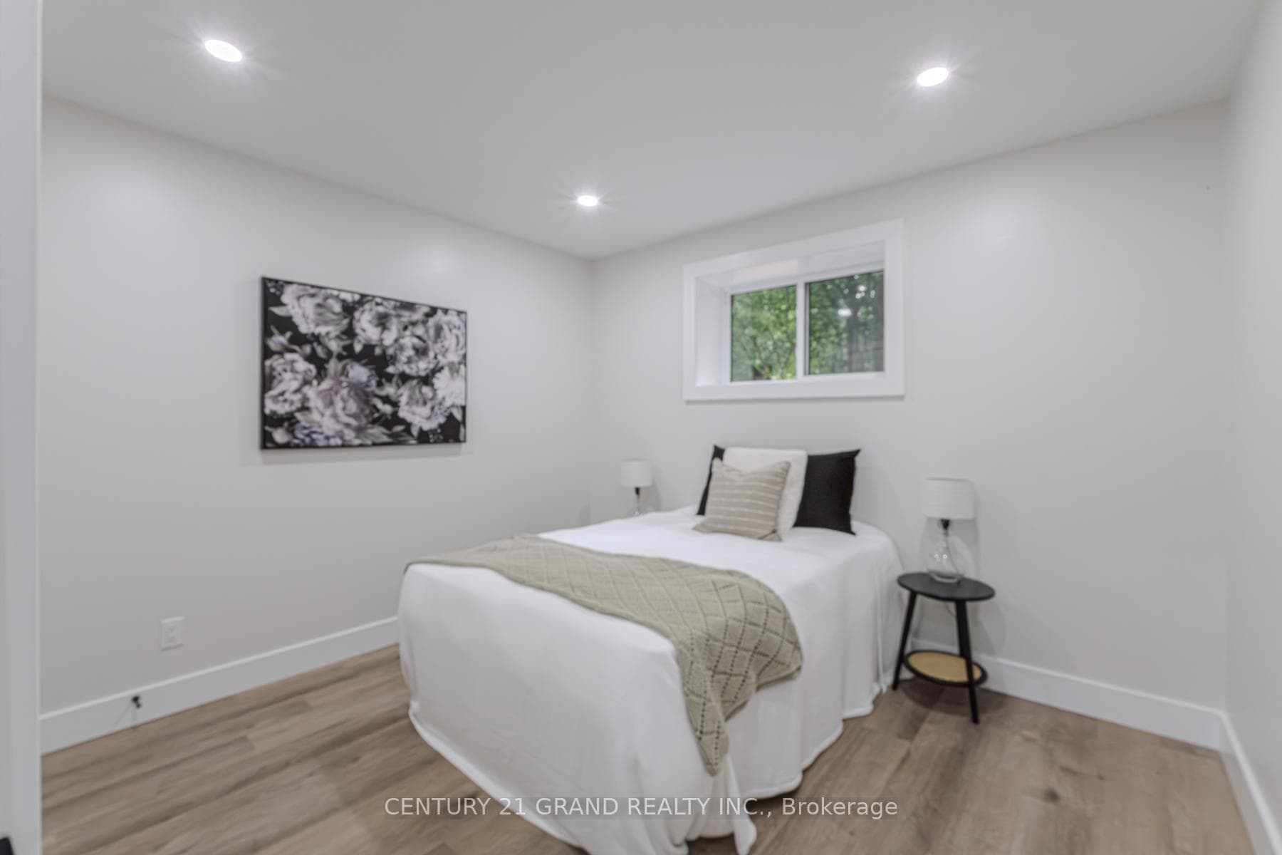 550 Mount Pleasant Road photo 36