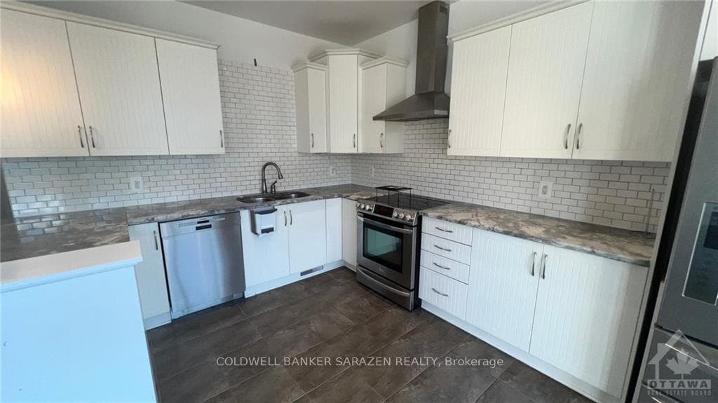 223 HUNTSVILLE Drive photo 6