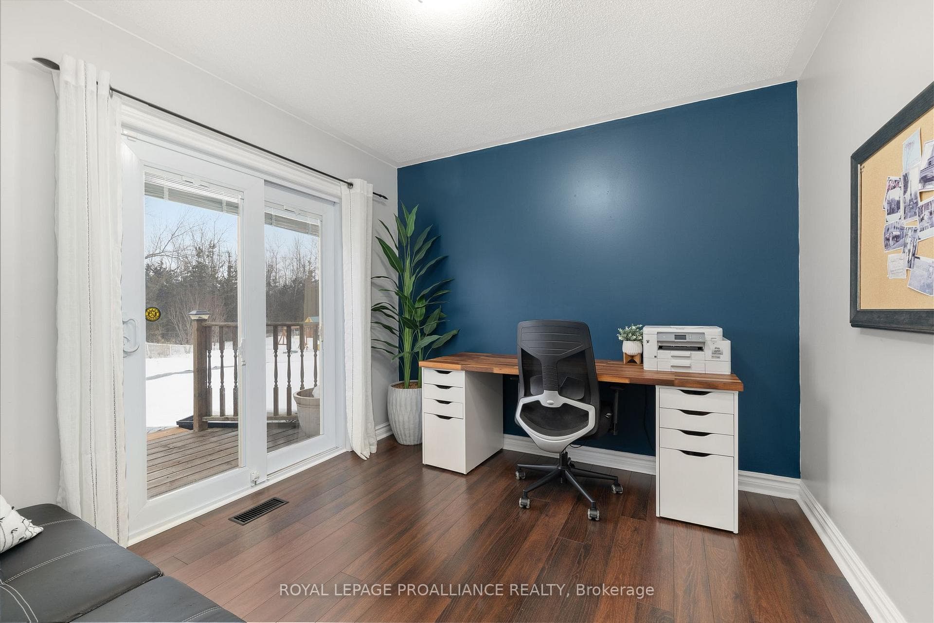 287 Montrose Road photo 21