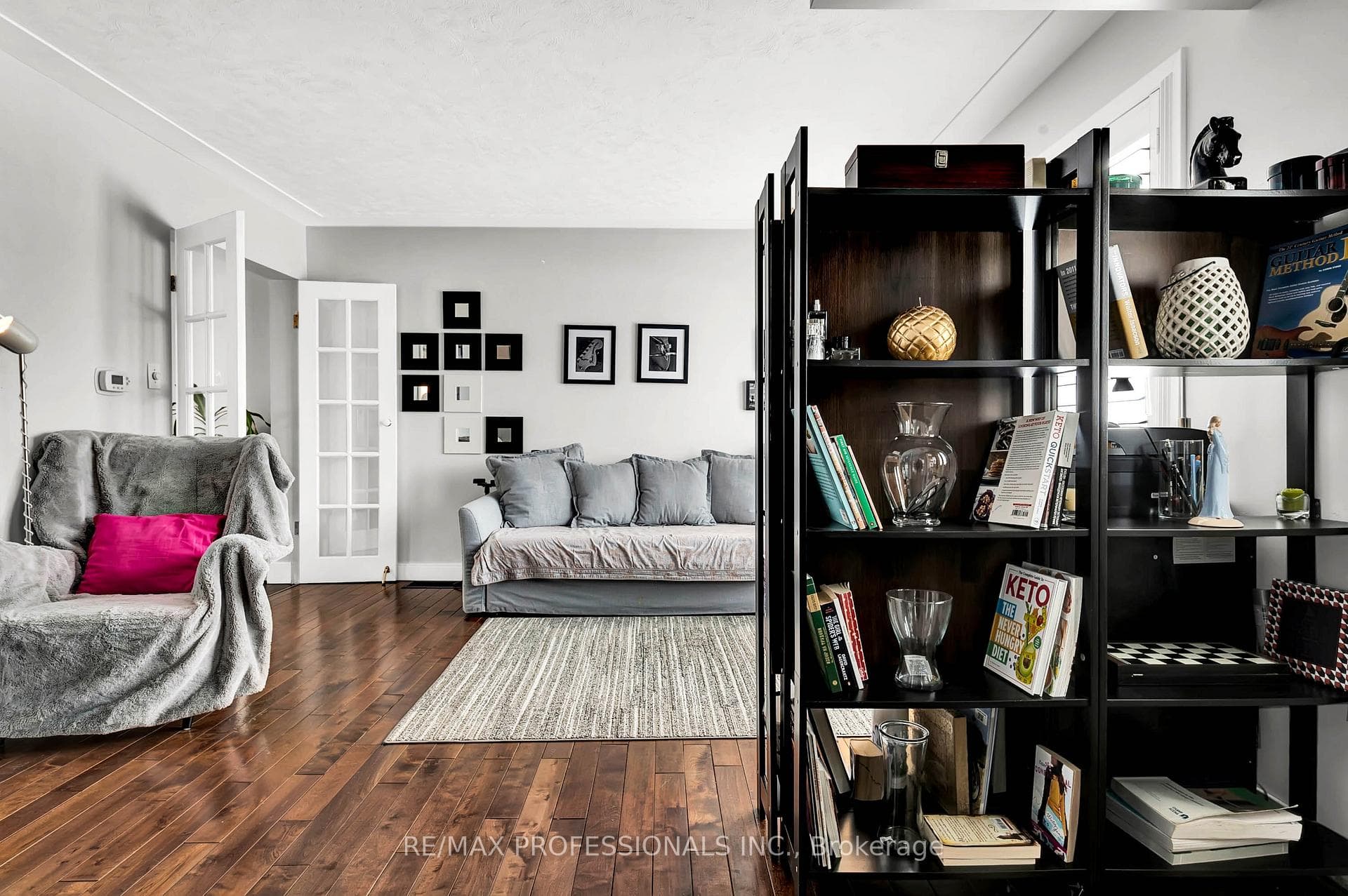 115 Dumbarton Street photo 8