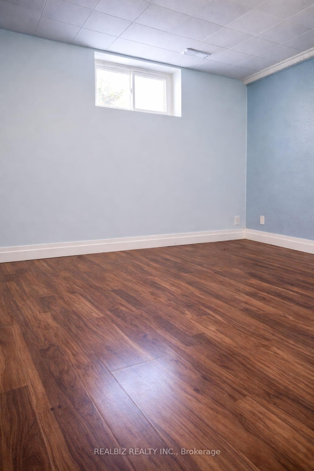 Lower level BR 5 LR
