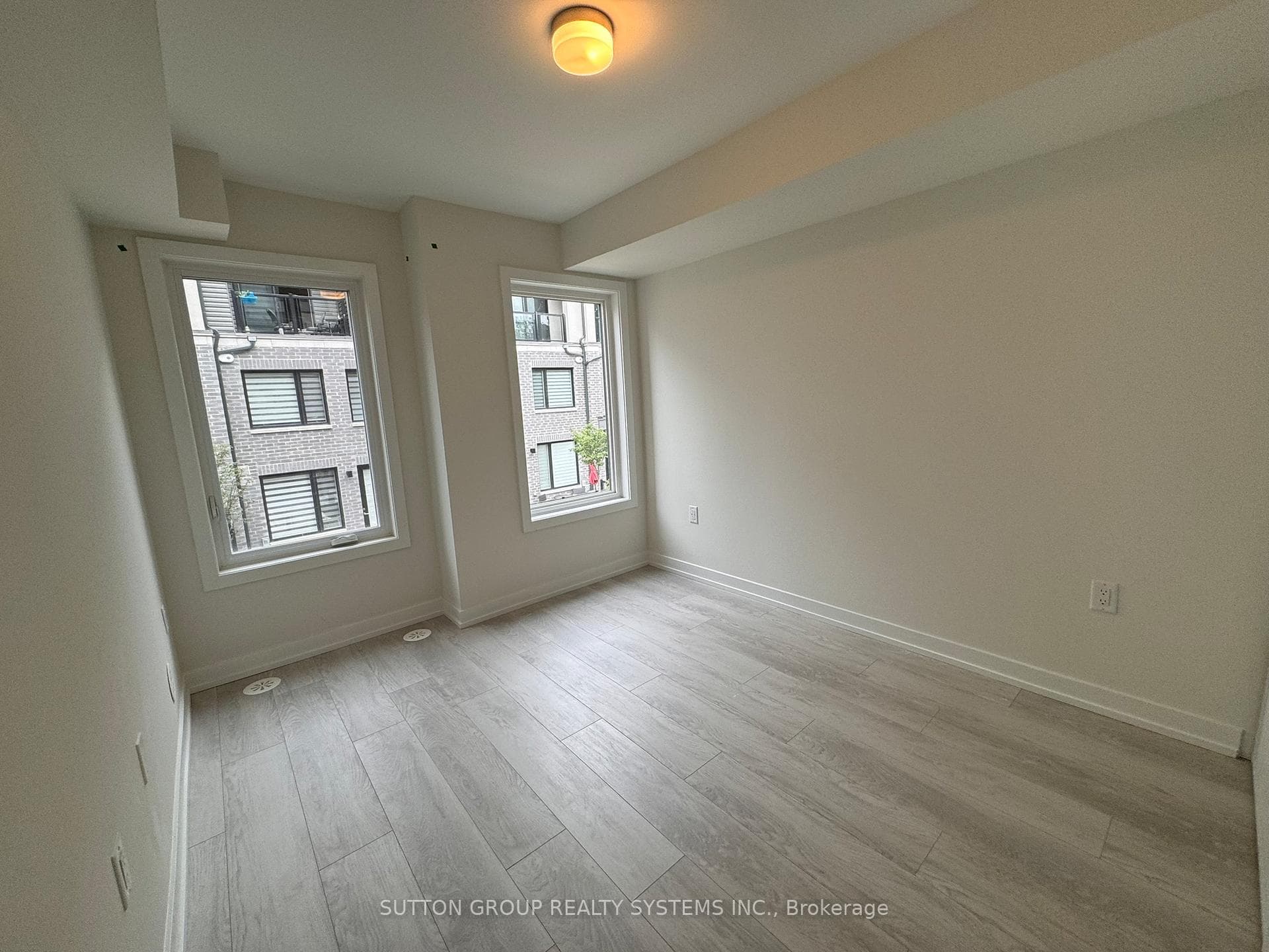 3566 Colonial Drive Unit 9 photo 15