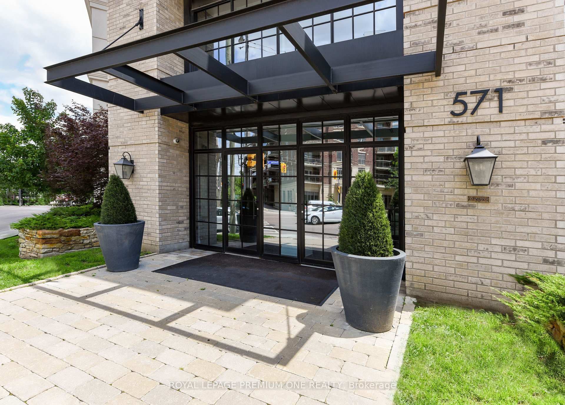 571 PRINCE EDWARD Drive Unit PH06 photo 2