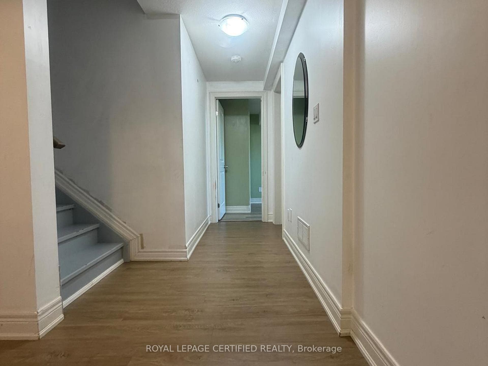 14 Overholt Drive photo 33