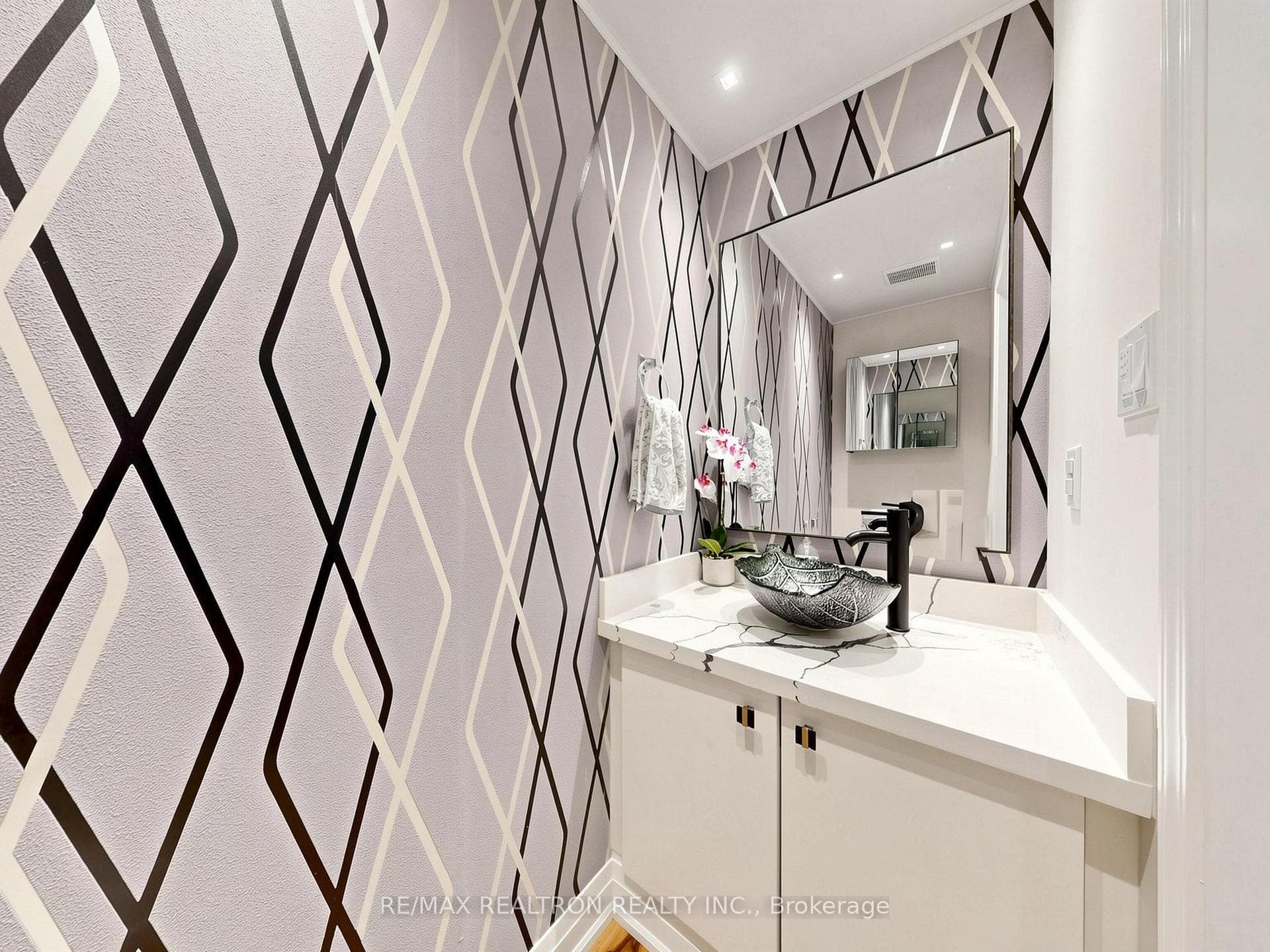 68 Dallimore Circle photo 13
