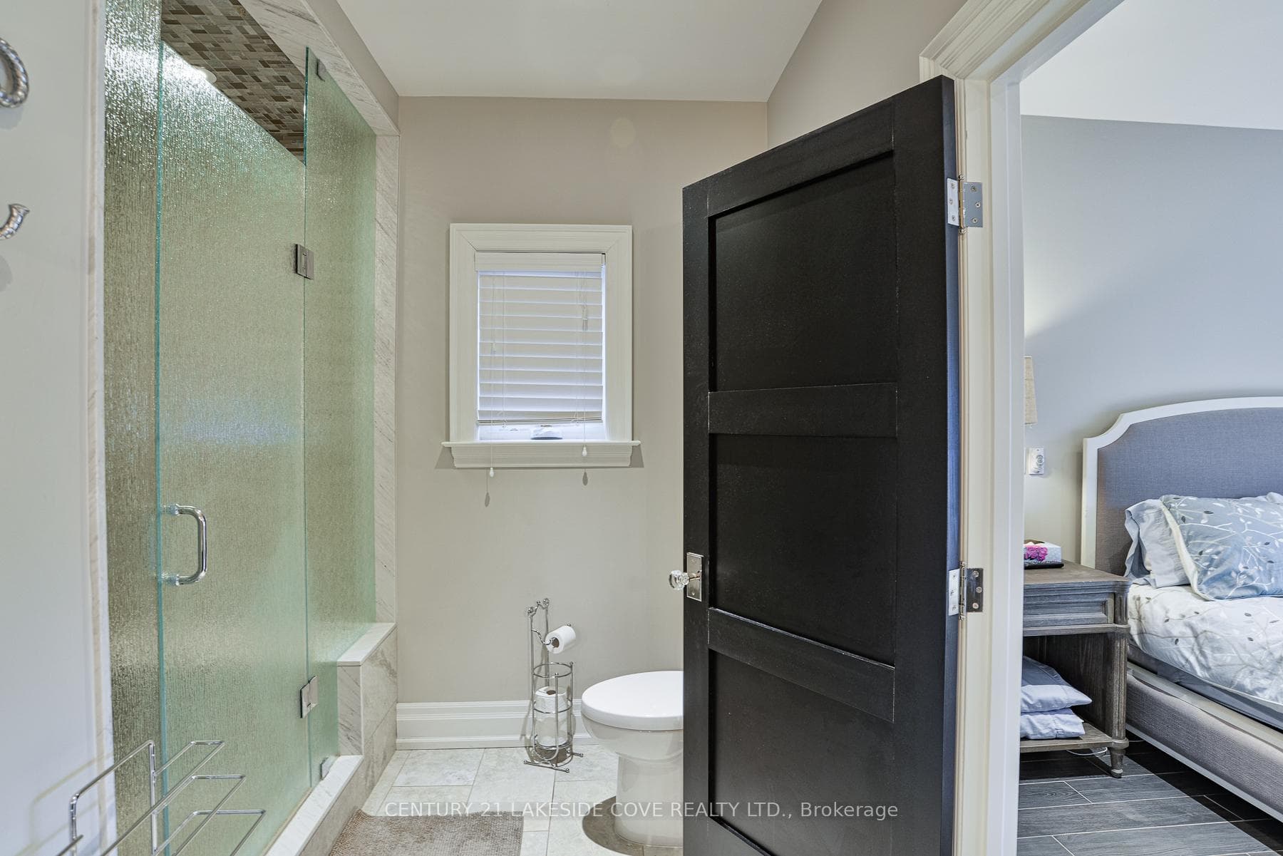 51 Ridge Avenue photo 19