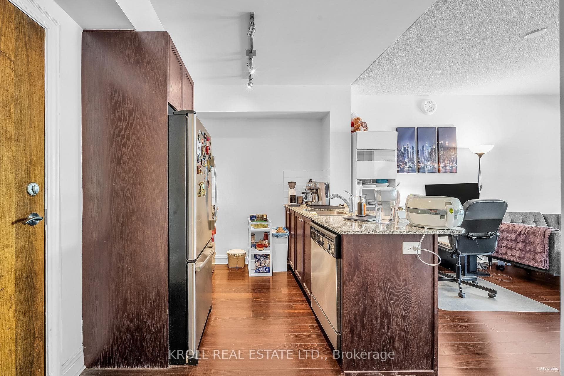 701 Sheppard Avenue Unit 209 photo 16